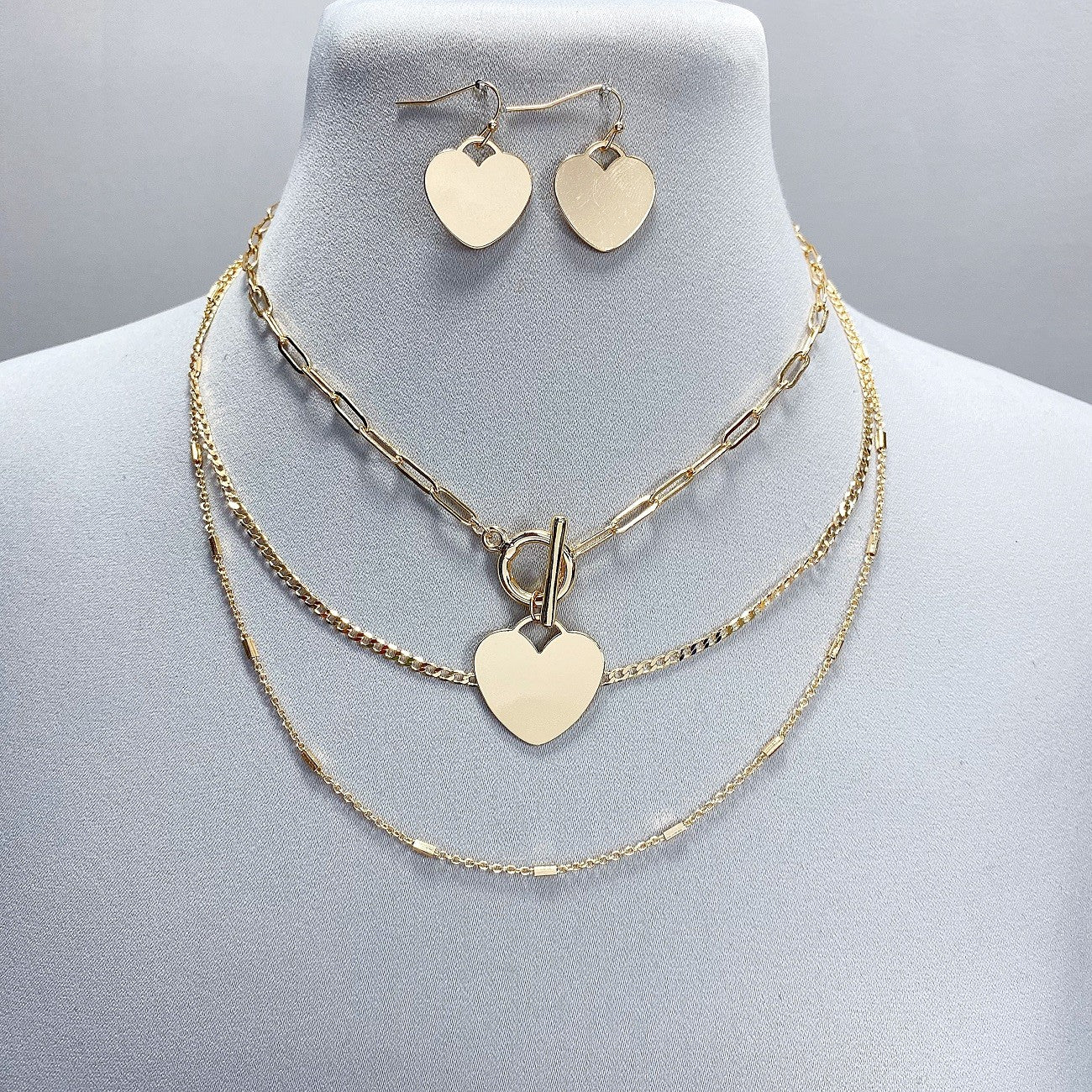 N0664 CNE1054 HEART NECKLACE