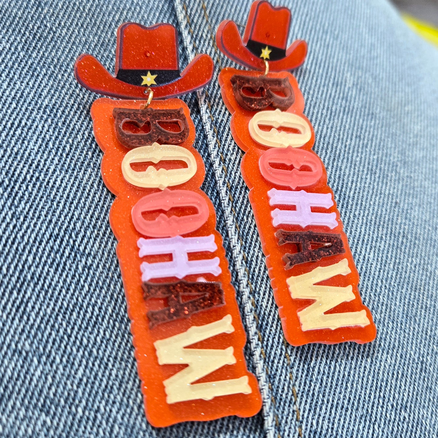 E1028 13-6639 Acrylic Western Theme Word BOOHAW Drop Dangle Post Earrings