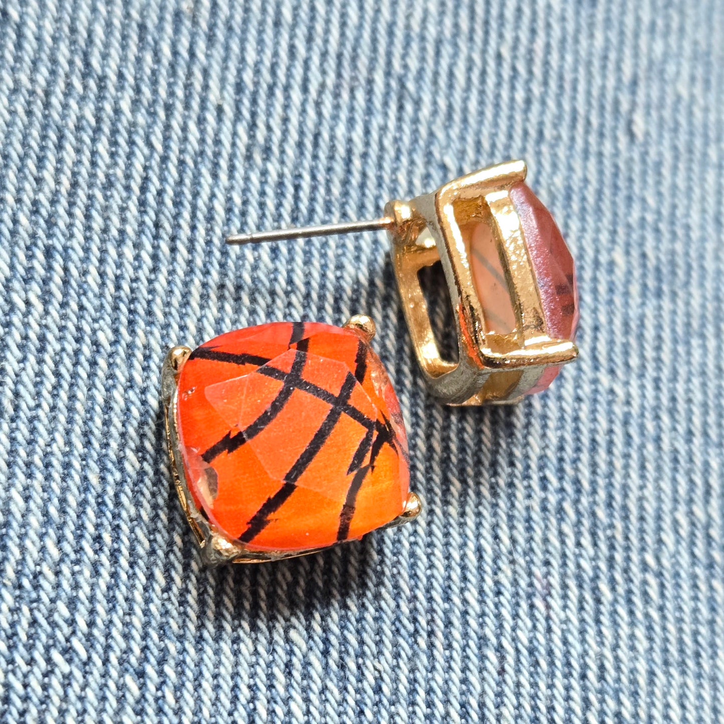 E1300 VER5423 Sports Ball Design Stud Earrings