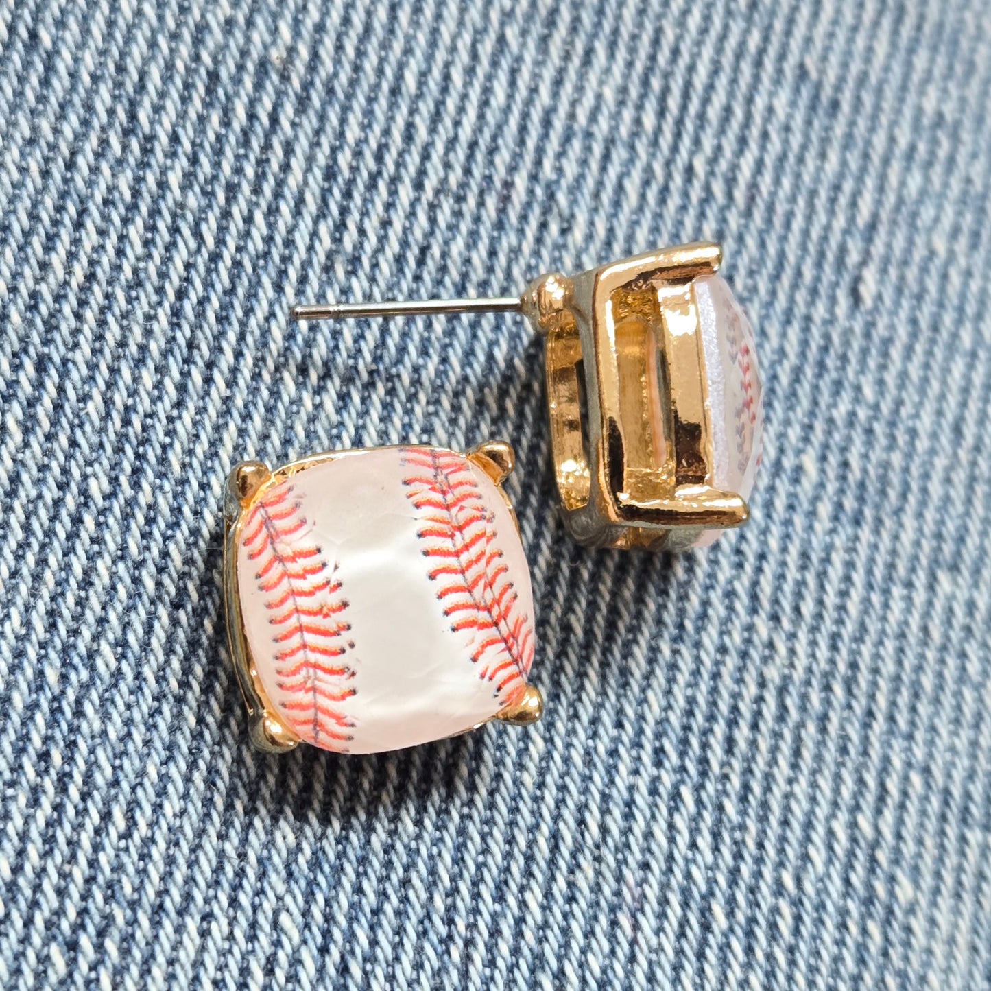 E1300 VER5423 Sports Ball Design Stud Earrings