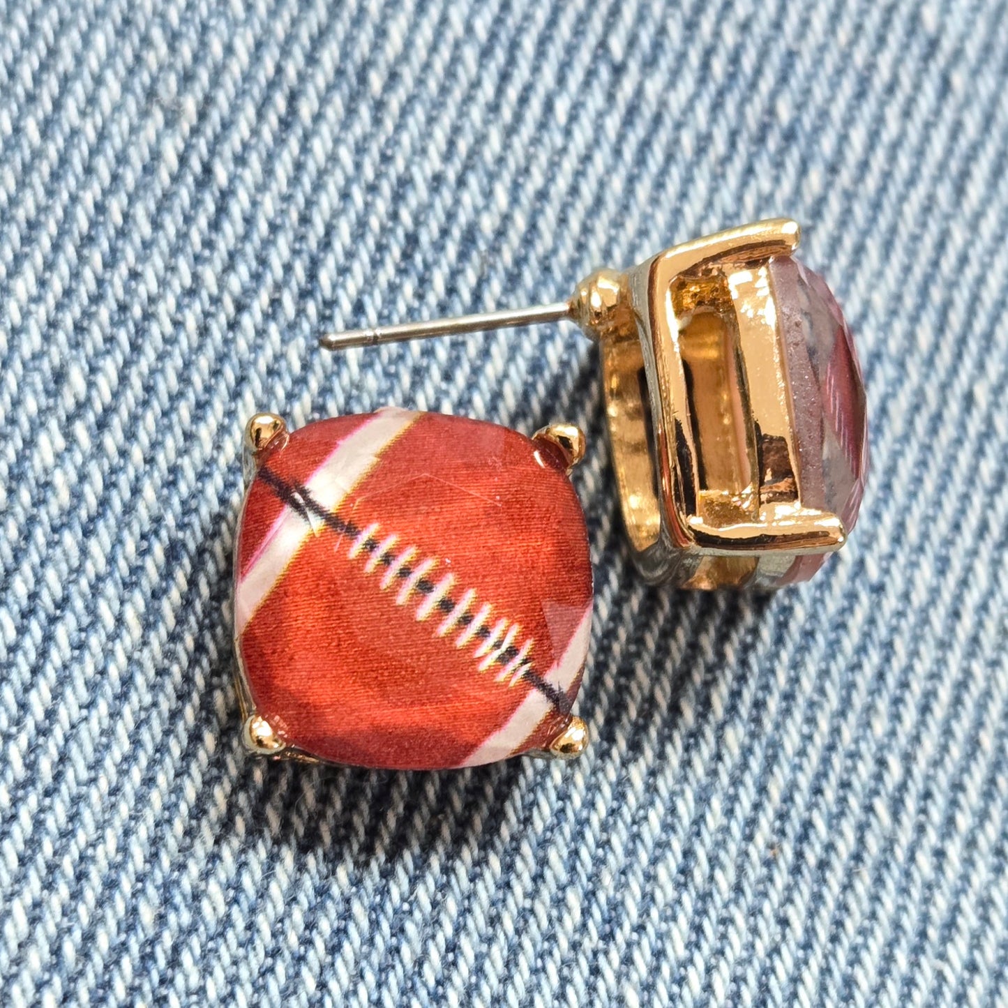 E1300 VER5423 Sports Ball Design Stud Earrings
