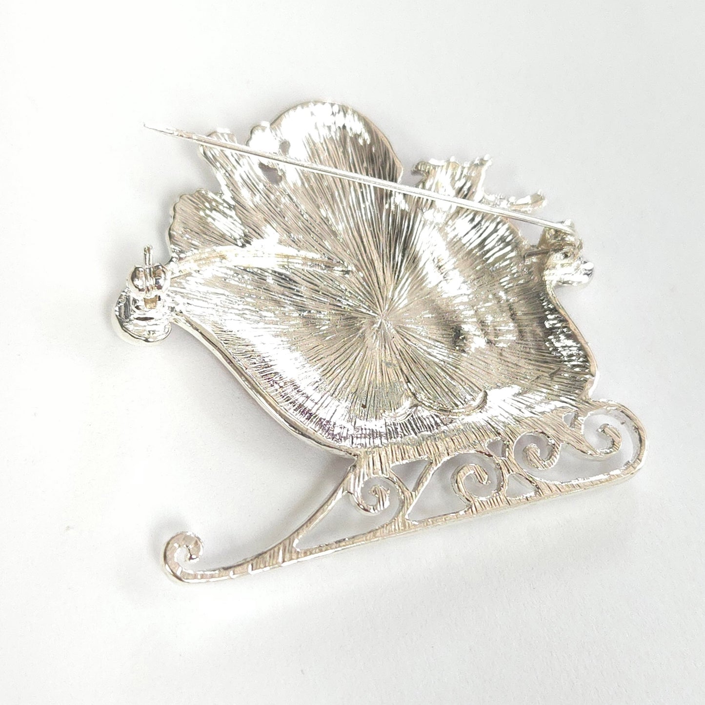 B0200 AP0288 Christmas Brooch
