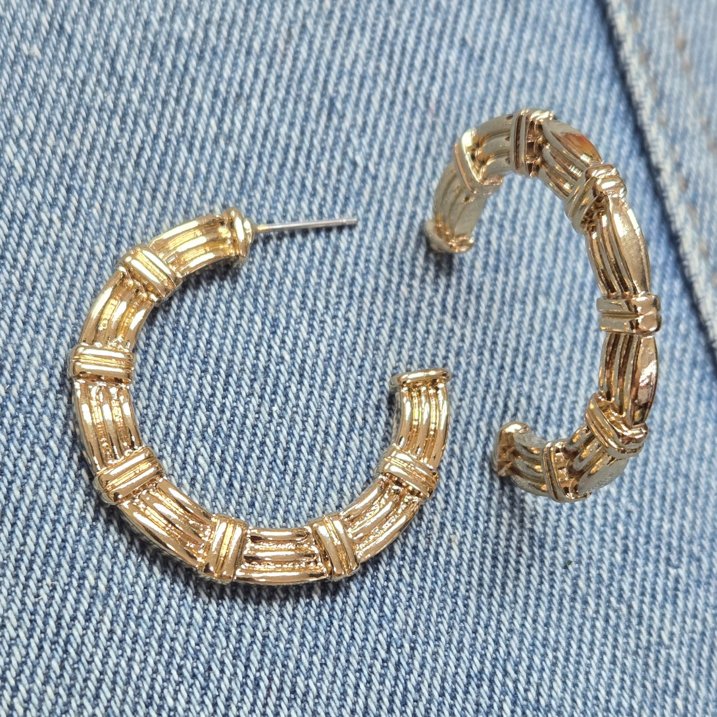 E1328 25E1768 Drop Post Hoop Earrings