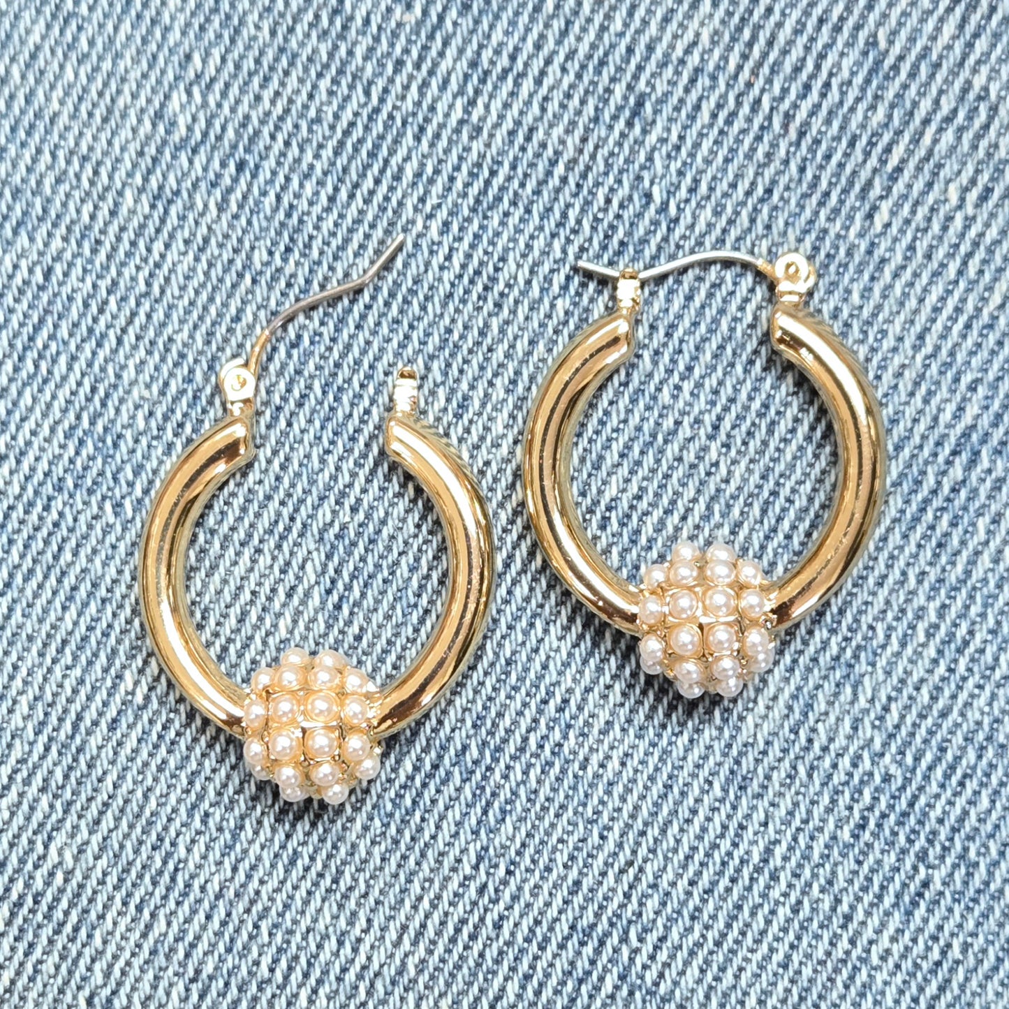 E1329 25E2365 Mini Hoop Earrings