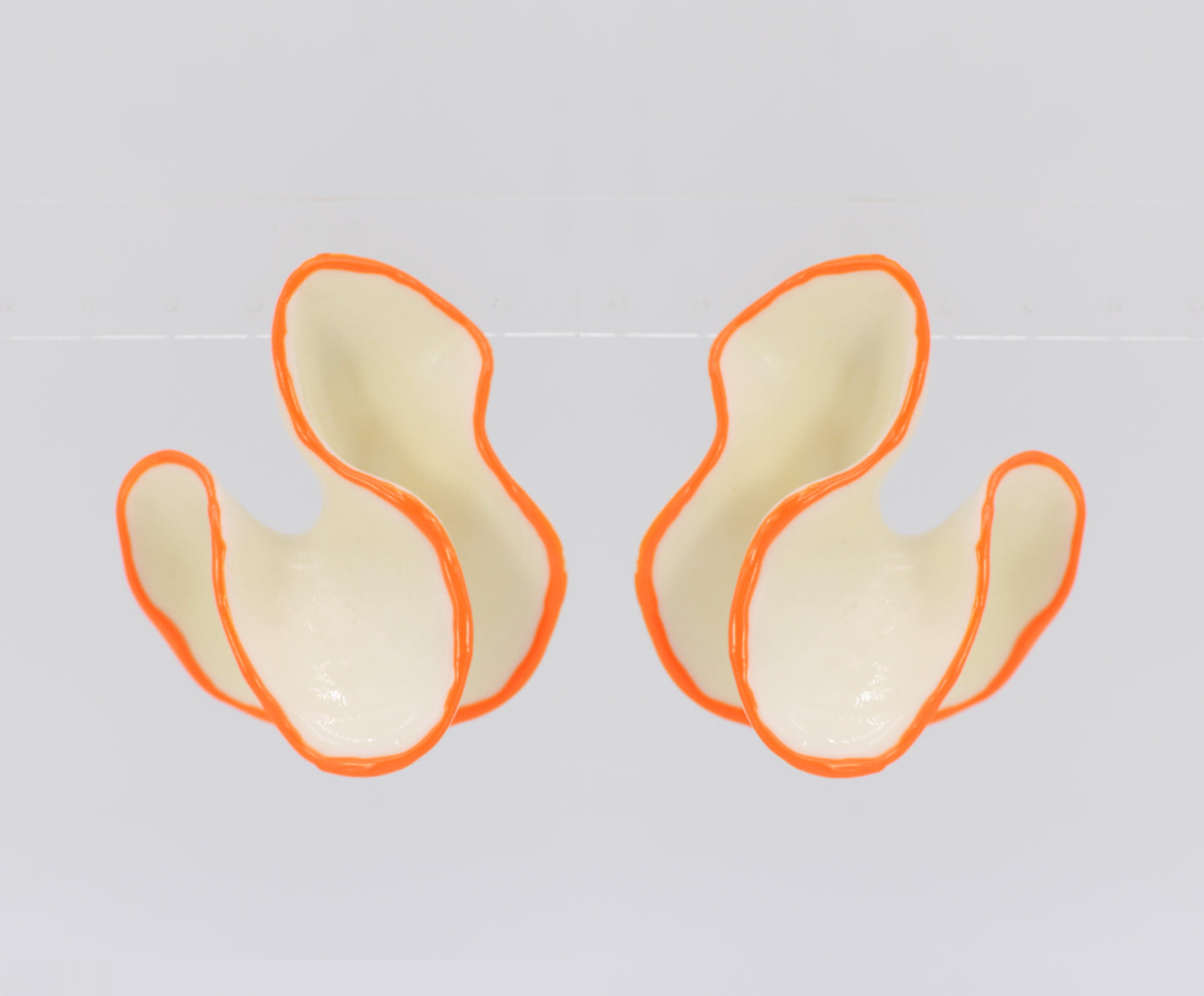 E0909 25E5968 Ivy Flower Design Drop Post Earrings