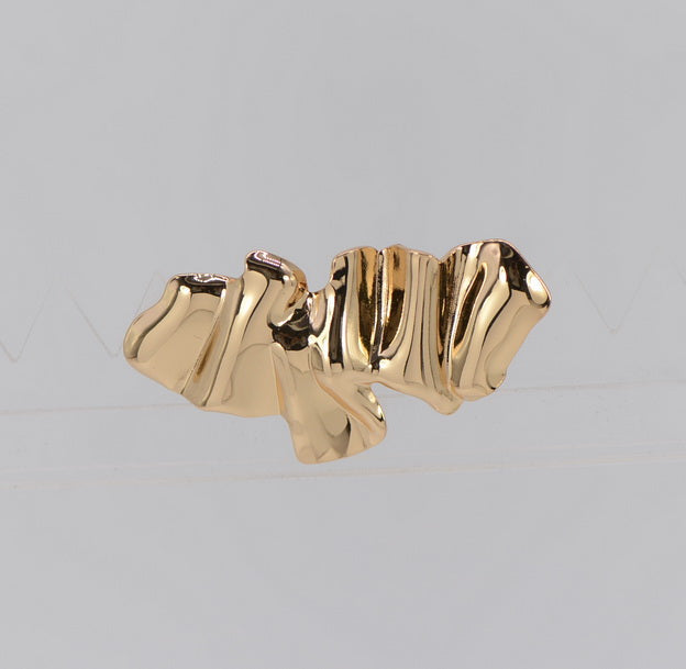 BR0293 | Abstract Fold Statement Brooch | 25P1053