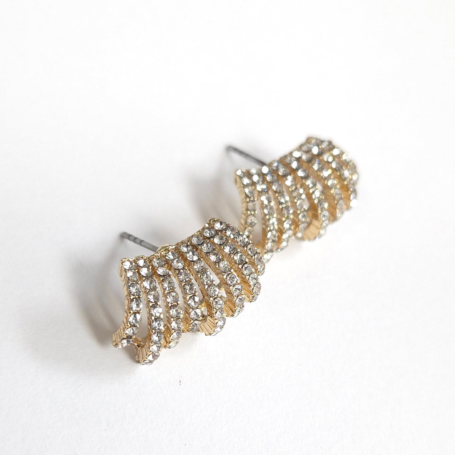 E1509 27315 Mini Stud Earrings