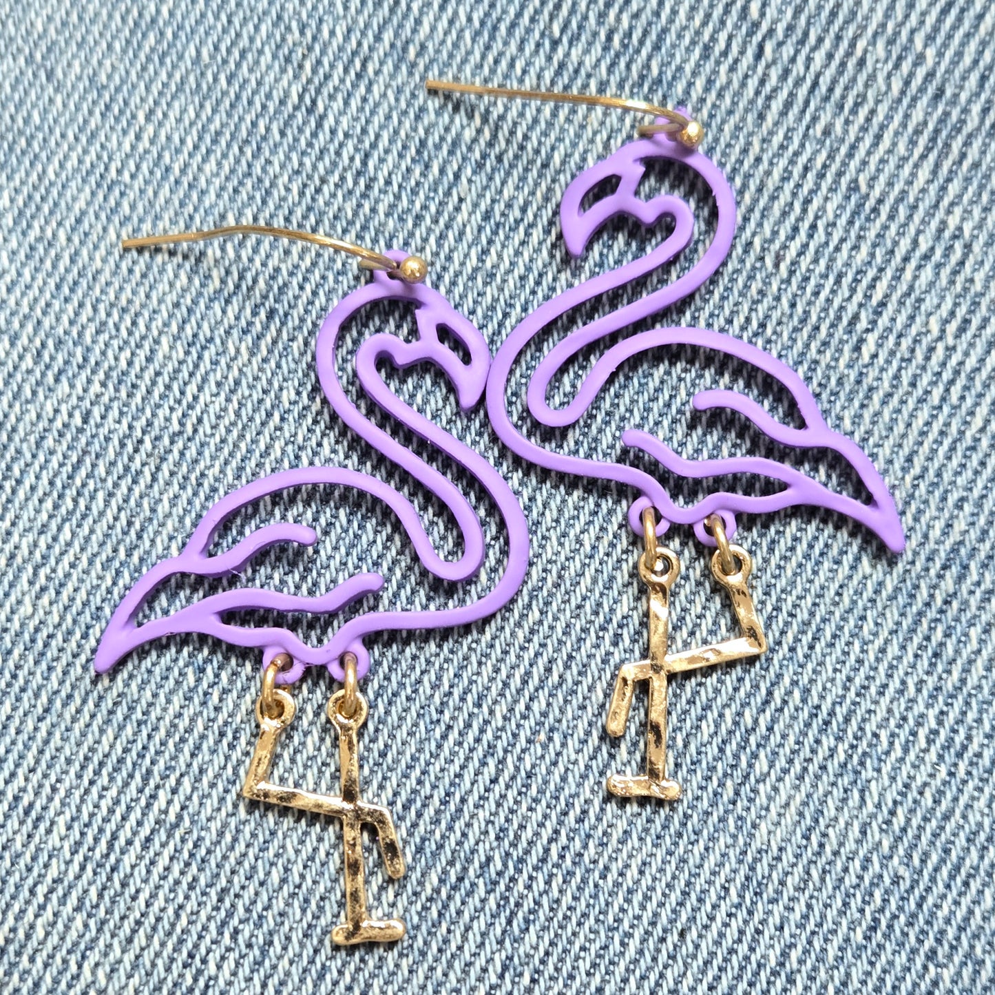 E1341 27628 Flamingo Dangle Earrings