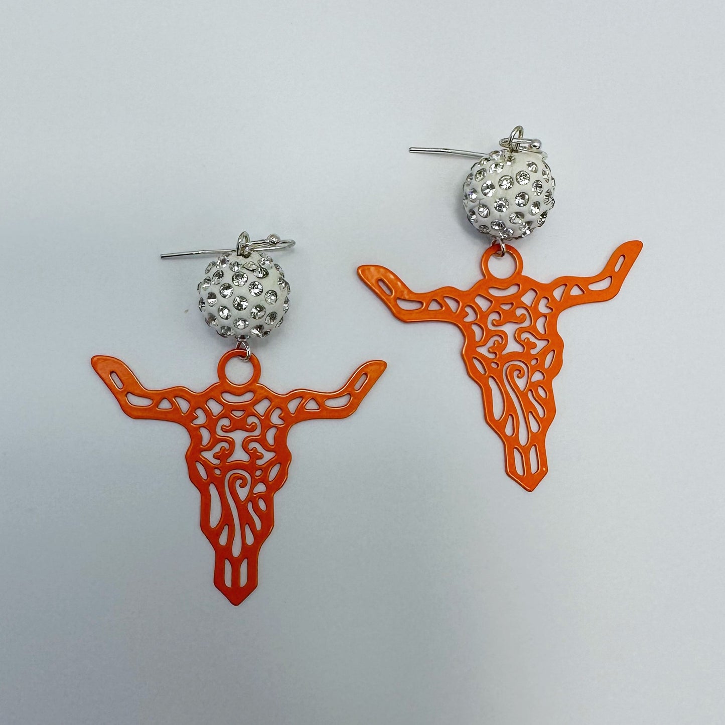 E0834 AE4015 Thin Metal Animal Texas Long Horn Design Drop Dangle Hook Earrings