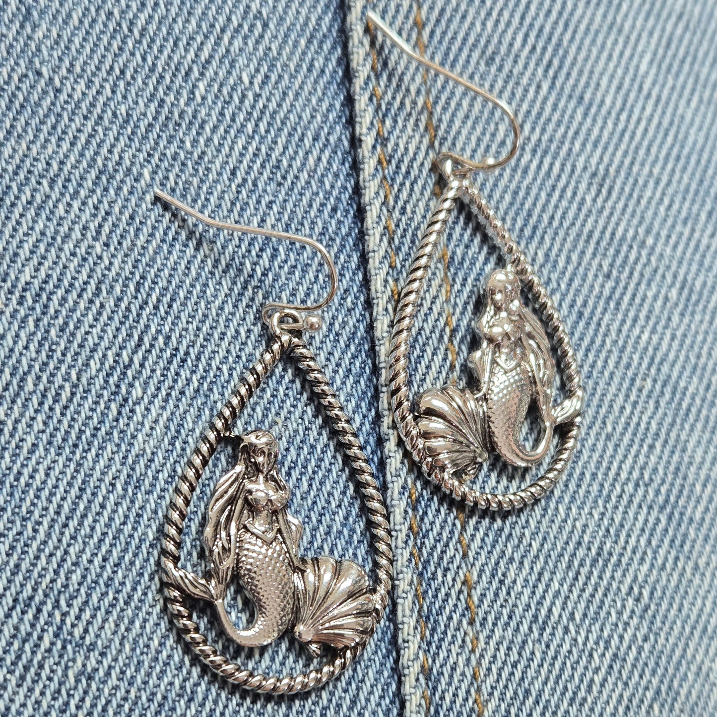 E1090 AE4190 Mermaid Design Teardrop Shape Drop dangle Earrings