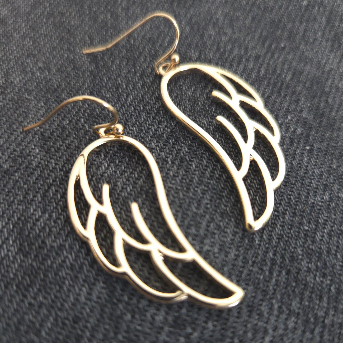 E0988 AE5026 Metal Outlined Angel Wing Shape Drop Dangle Hook earrings