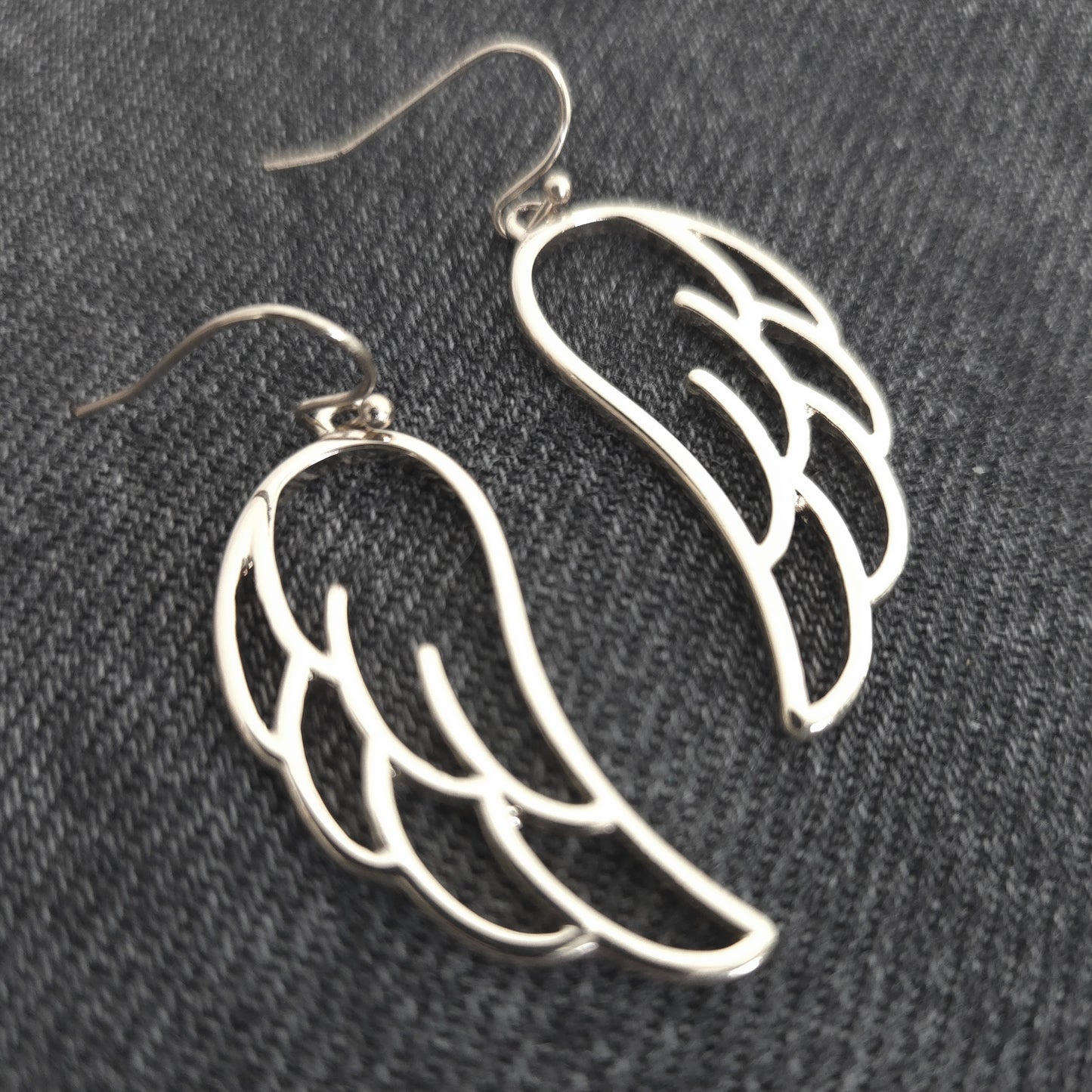 E0988 AE5026 Metal Outlined Angel Wing Shape Drop Dangle Hook earrings