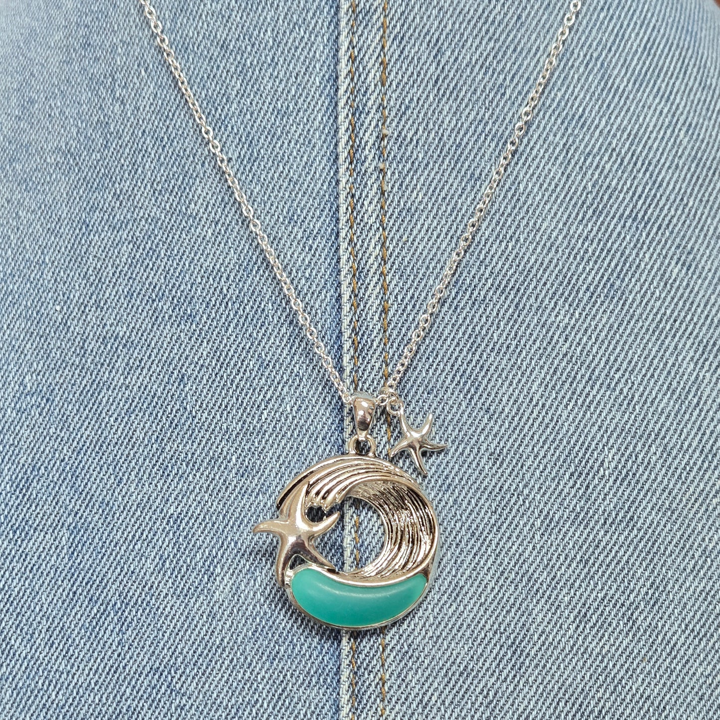 N0457 AS6048 Starfish Ocean Wave Design Circle Shape Pendant Necklace