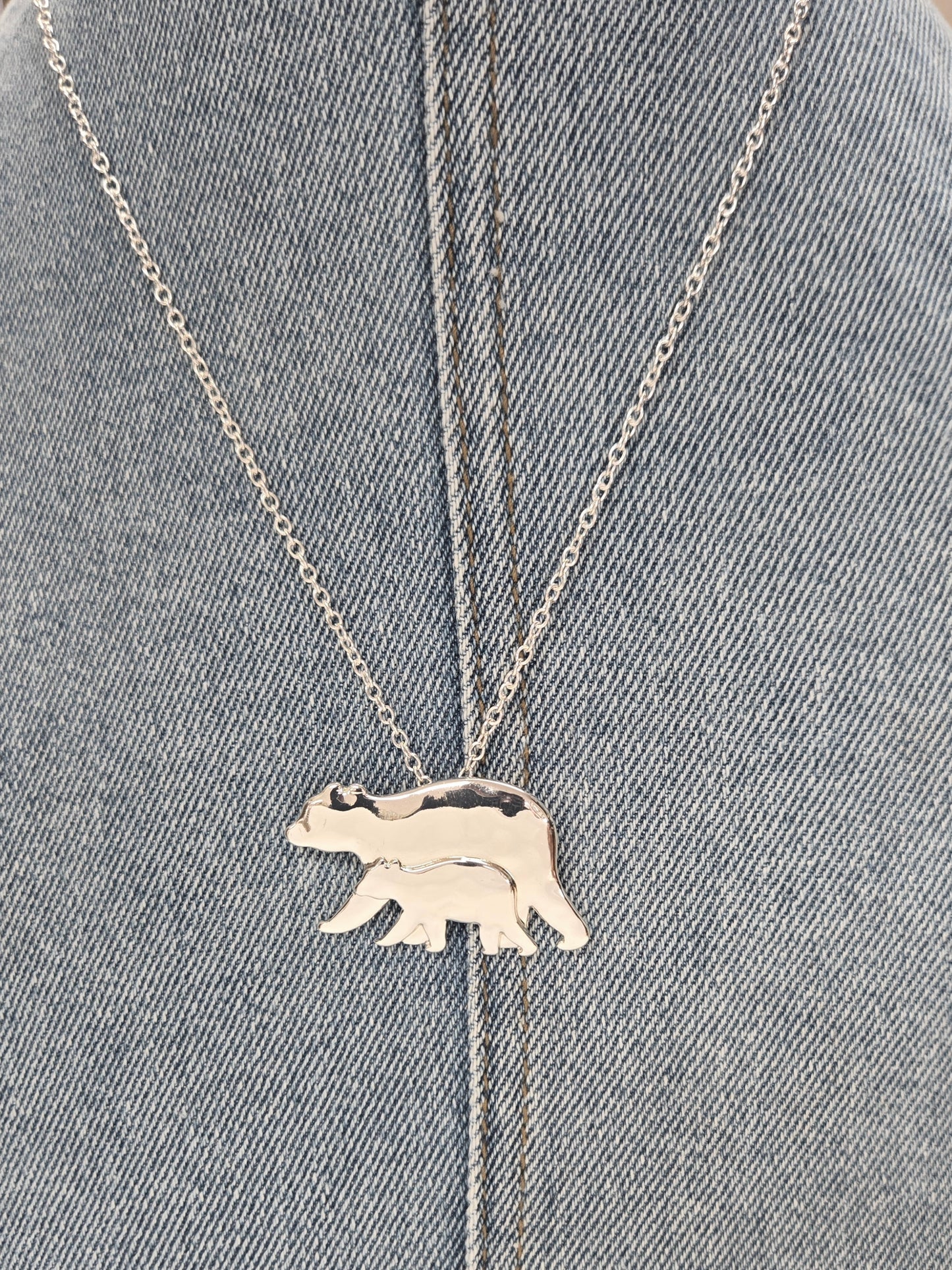 N0413 AS6474 Mama & Baby Bear Design Pendant Necklace