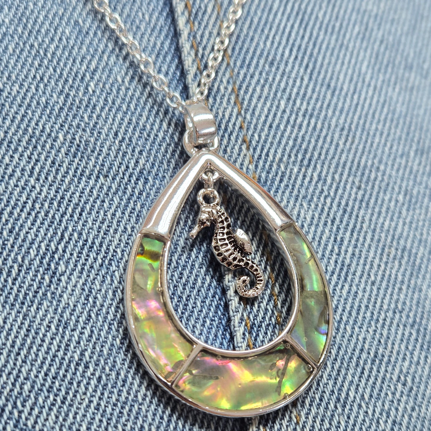 N0461 AS6612 Seahorse Charm Dangle Teardrop Shape Pendant Necklace