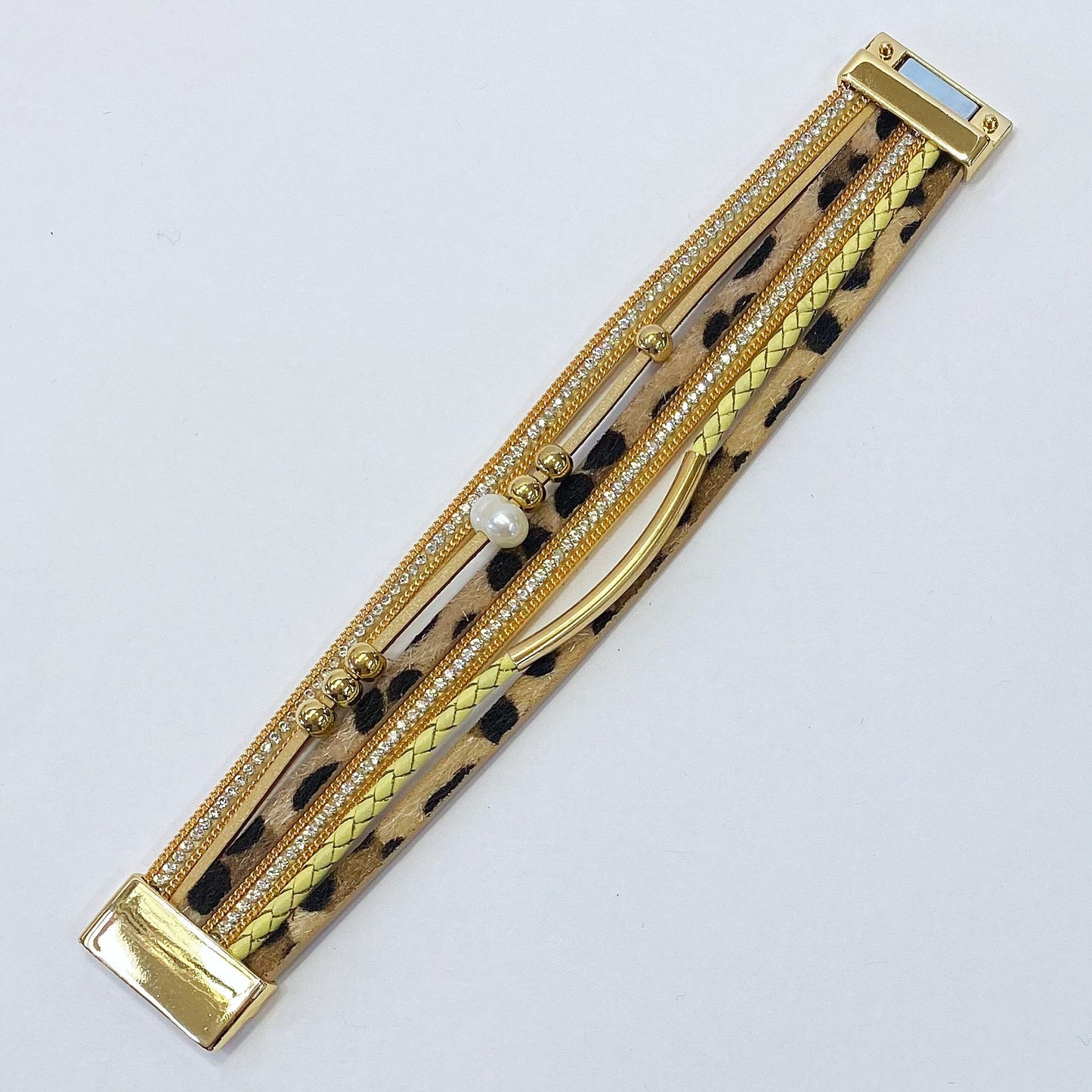 B0204 83849 Leopard Pattern Faux Leather Bracelet