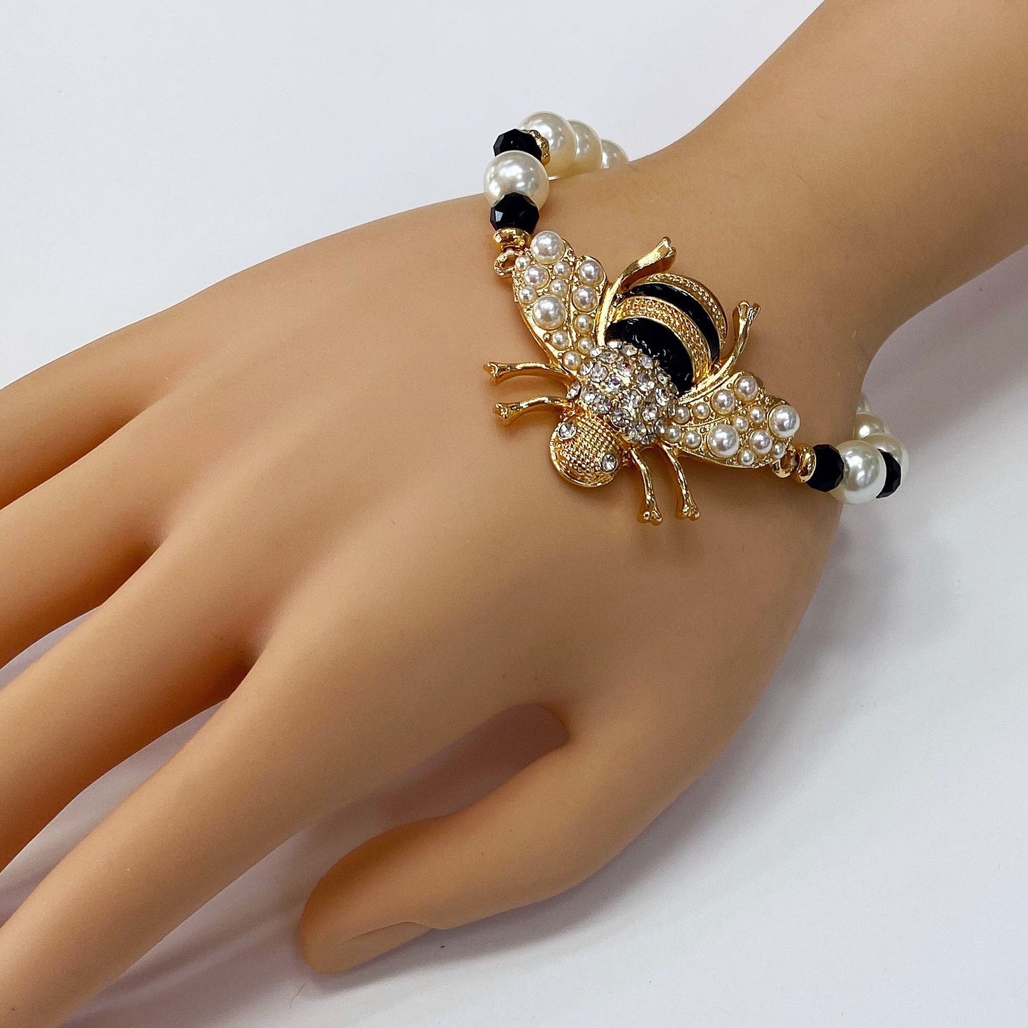 B0214 JCB1052 Pearl Rhinestones Bee Stretchable Bracelet
