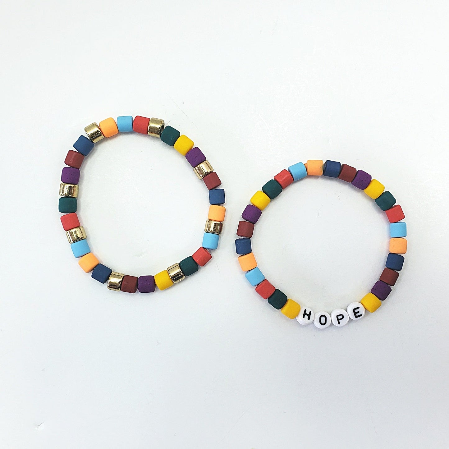 B0178 FB2699 Beaded String with HOPE or LOVE word Accented Stretchable Bangle Bracelet