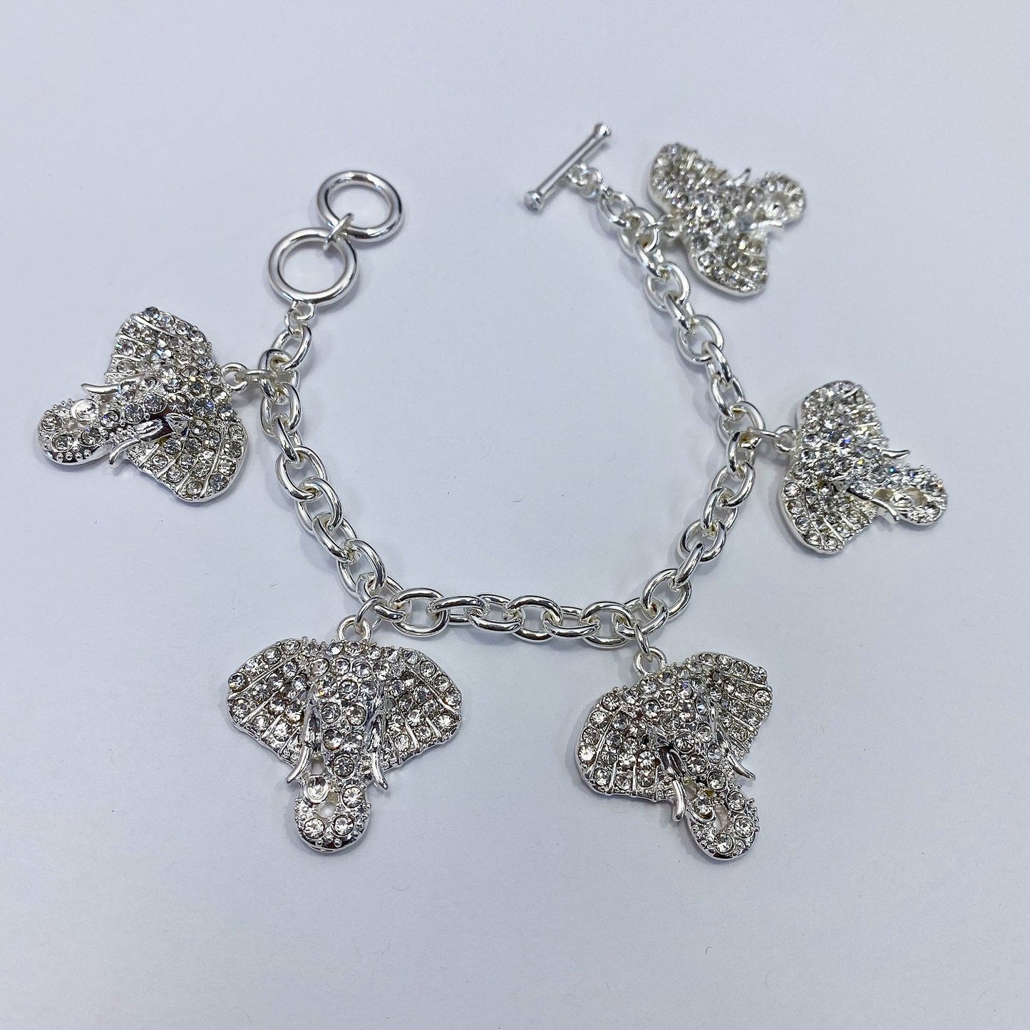 B0234 BB00943 Rhinestones Animal Elephant Charms Dangle Chain Bracelet