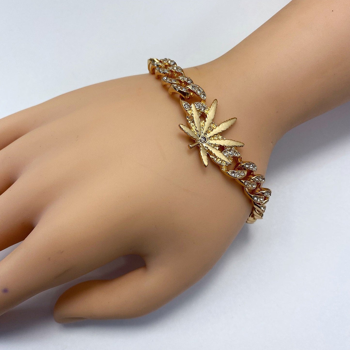 B0246 KB5012 Rhinestones Deco Cuban Link Chain with Leaf Design Accented Bracelet