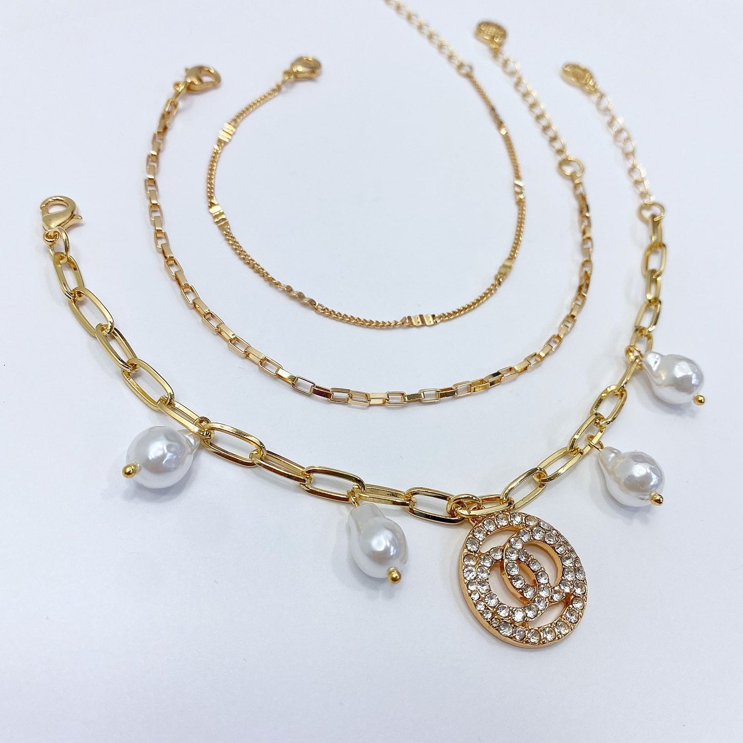 B0168 83B1388 Rhinestones Decorated Double O Design Chain Bracelet