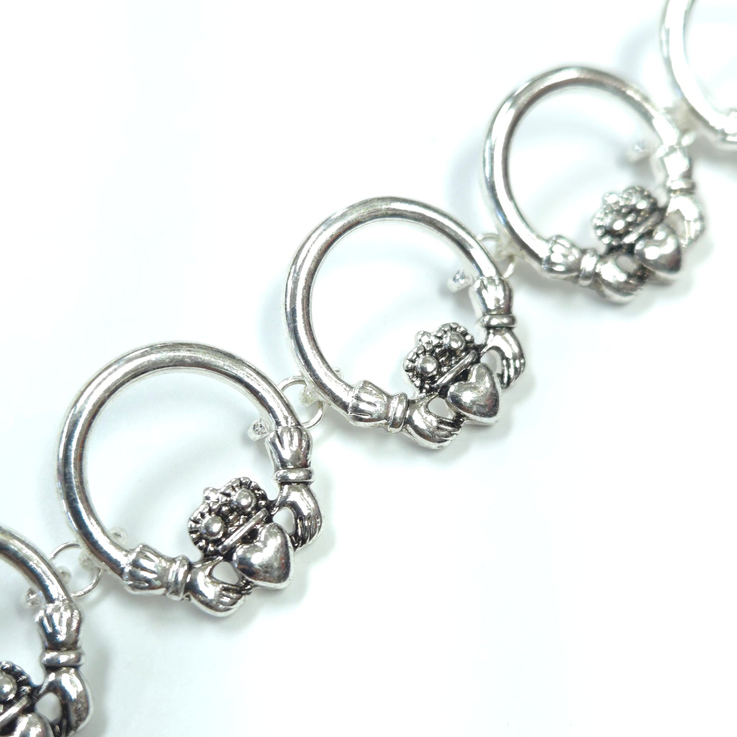 B0314 | Circle Link Bracelet | BB02115