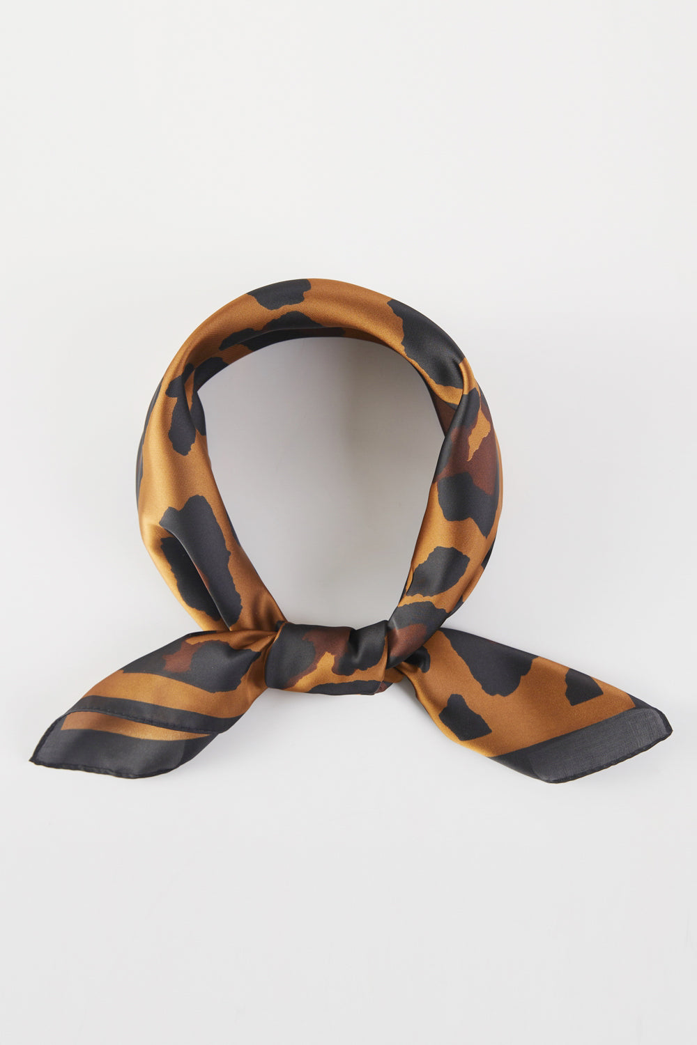 Classic Leopard Print Scarf | BS0082