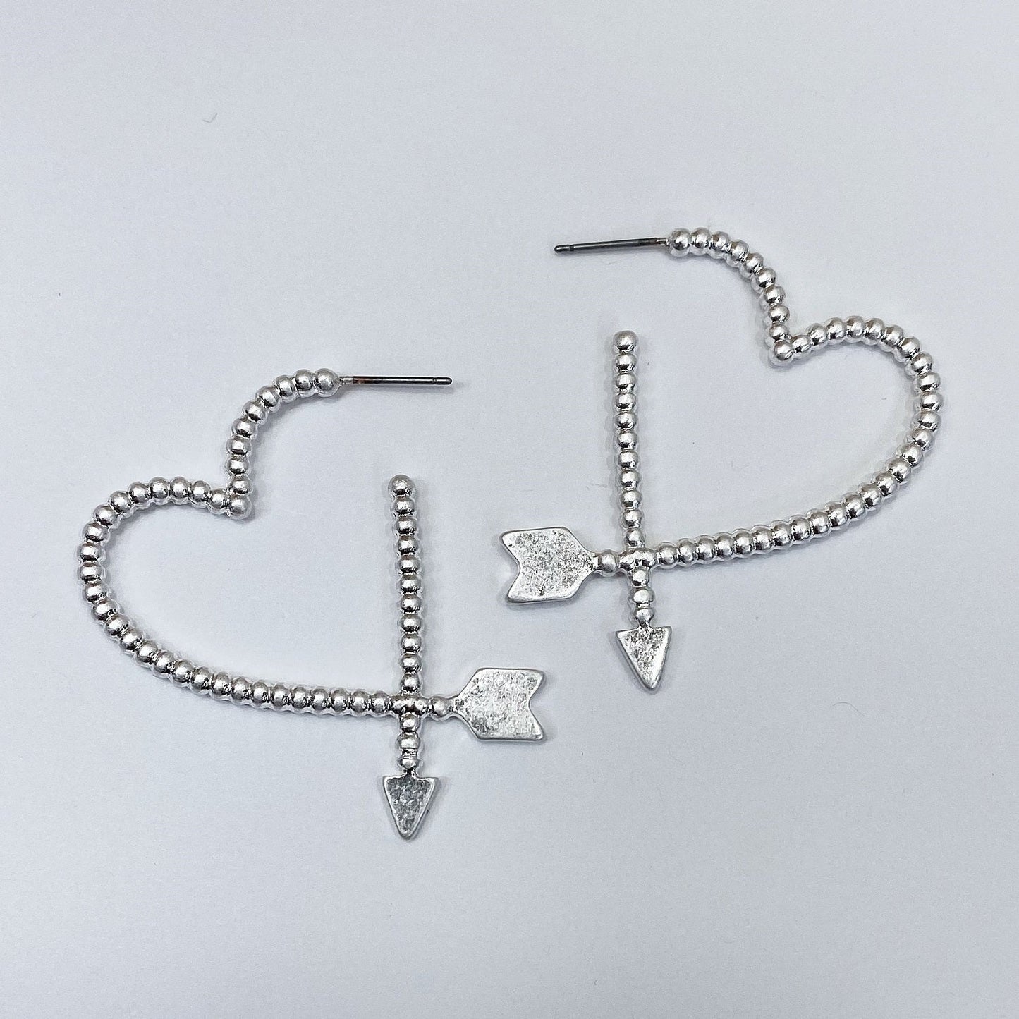 E1020 HE2551 Arrow Design Heart Love Shape Drop Post Hoop Style Earrings
