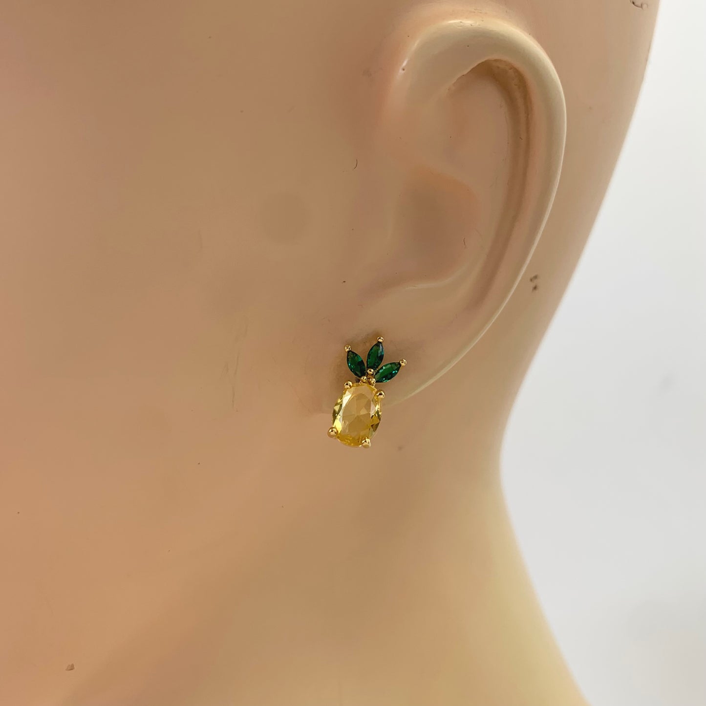 Pineapple Crystal Stud Earrings | E0019