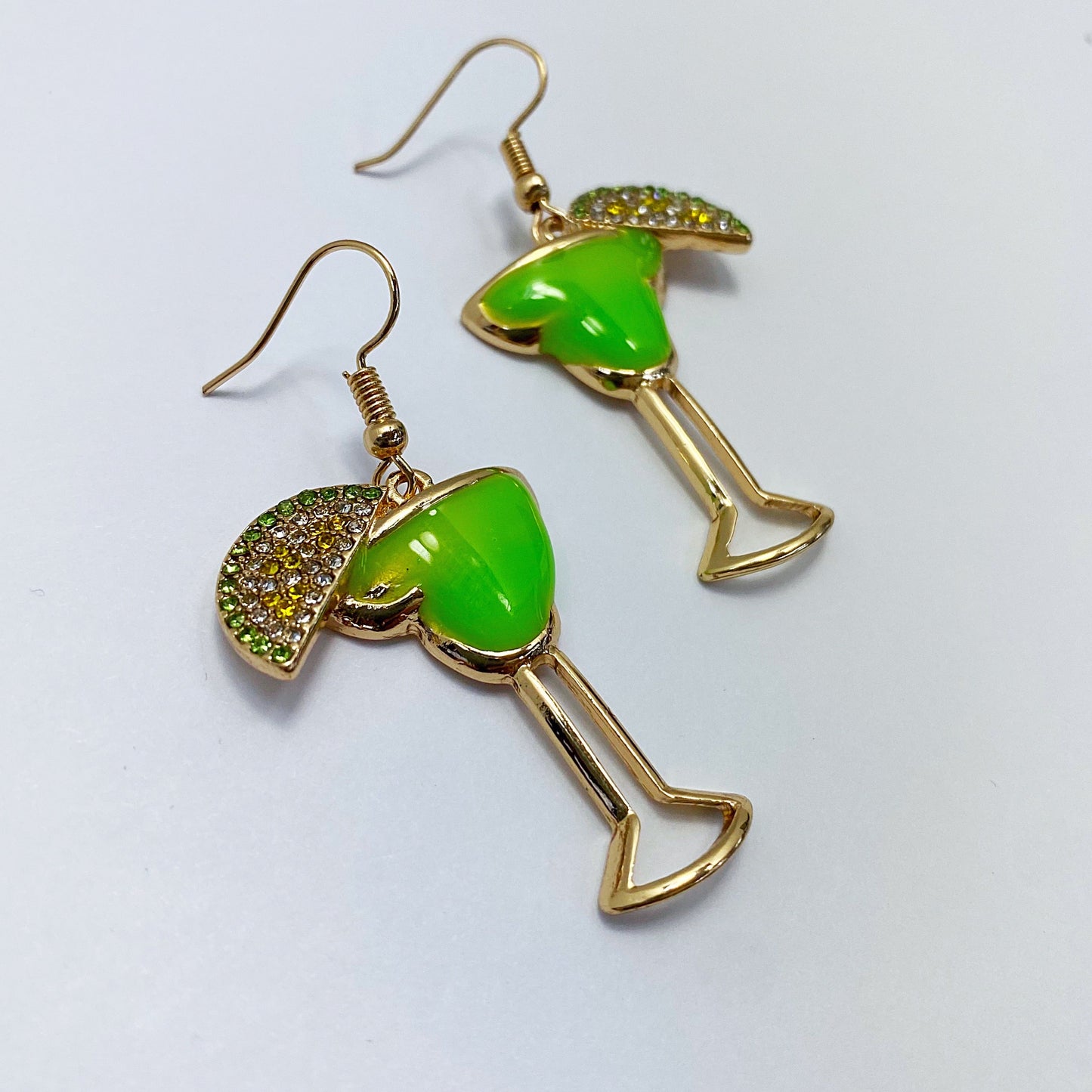 E1431 27947 Cocktail Glass Earrings