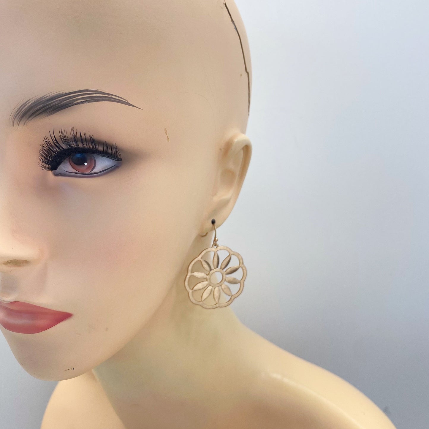 E1127 HE2765 Vintage Worn Colored Drop Dangle Earrings