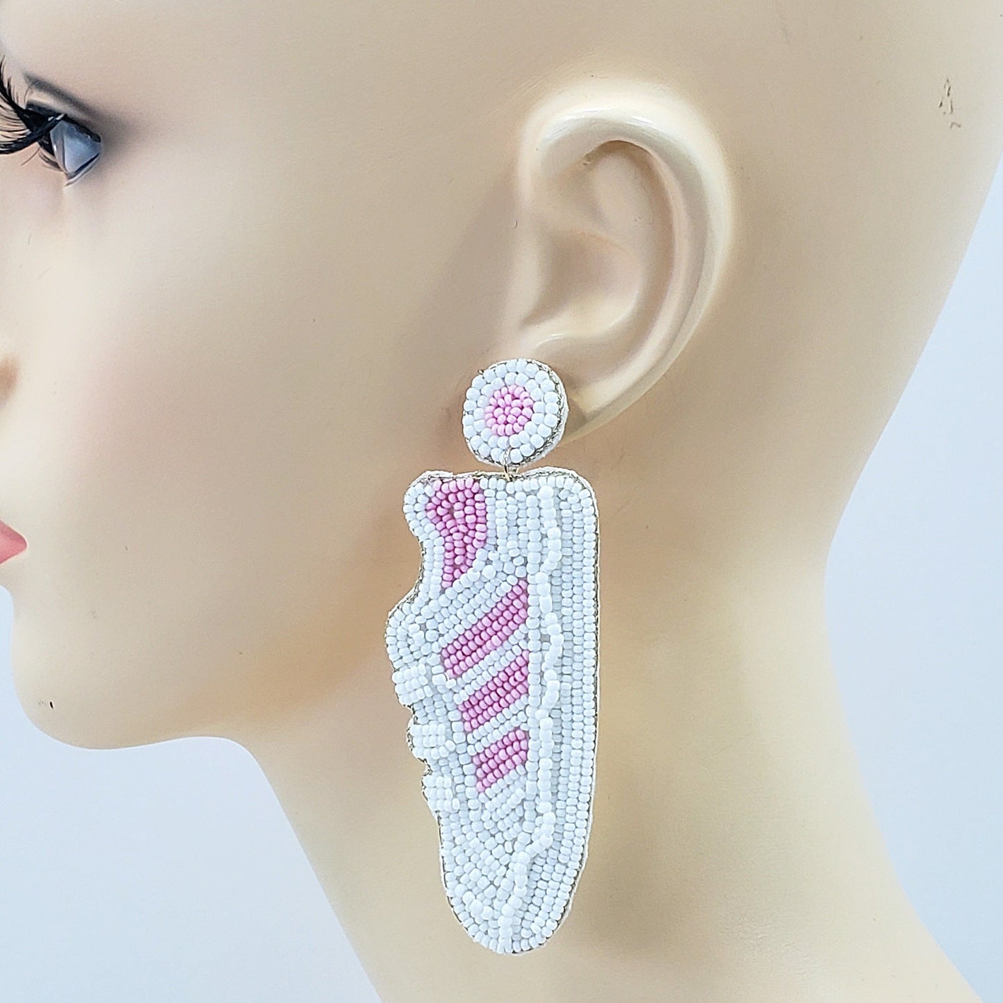 E1346 13 4954 Running Shoes Dangle Earrings