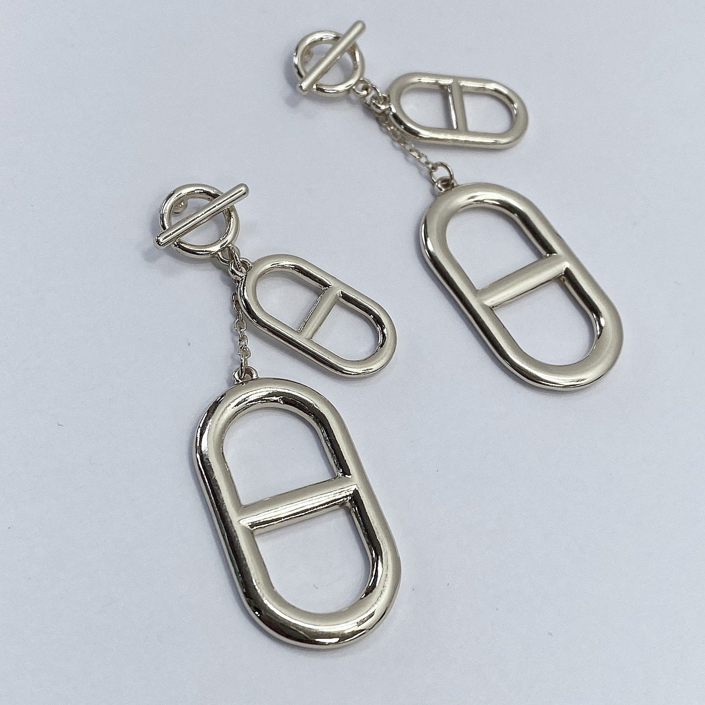 E1924 ME90449 Dangle Post Earrings