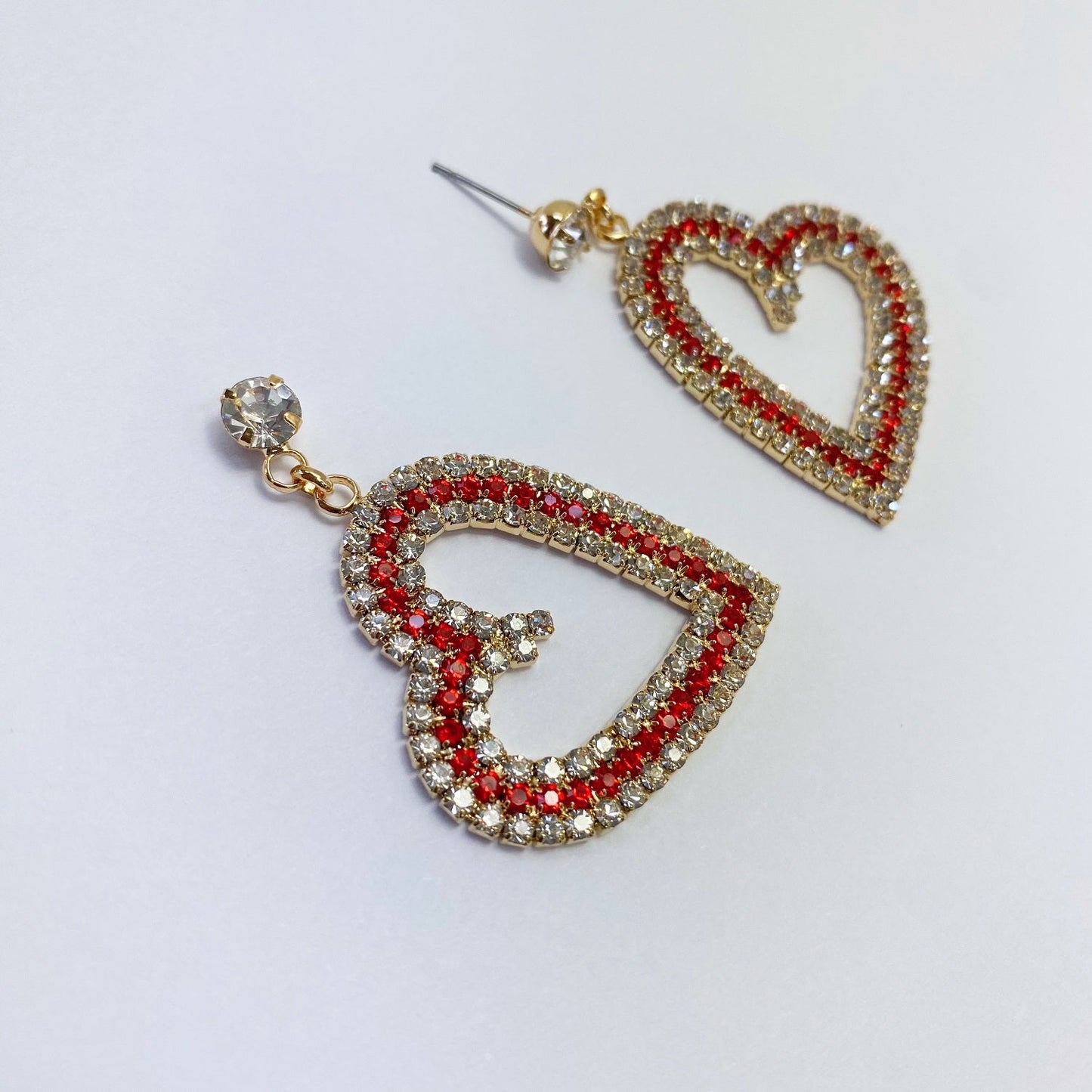 E1410 26642 Love Dangle Earrings