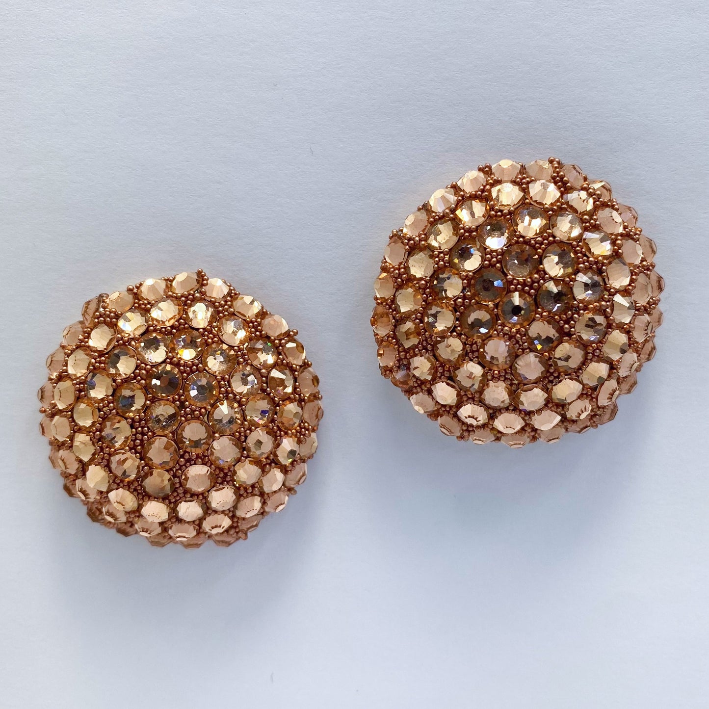 E0815 KE2354 RHINESTONES BUTTON STUD STYLE POST EARRINGS