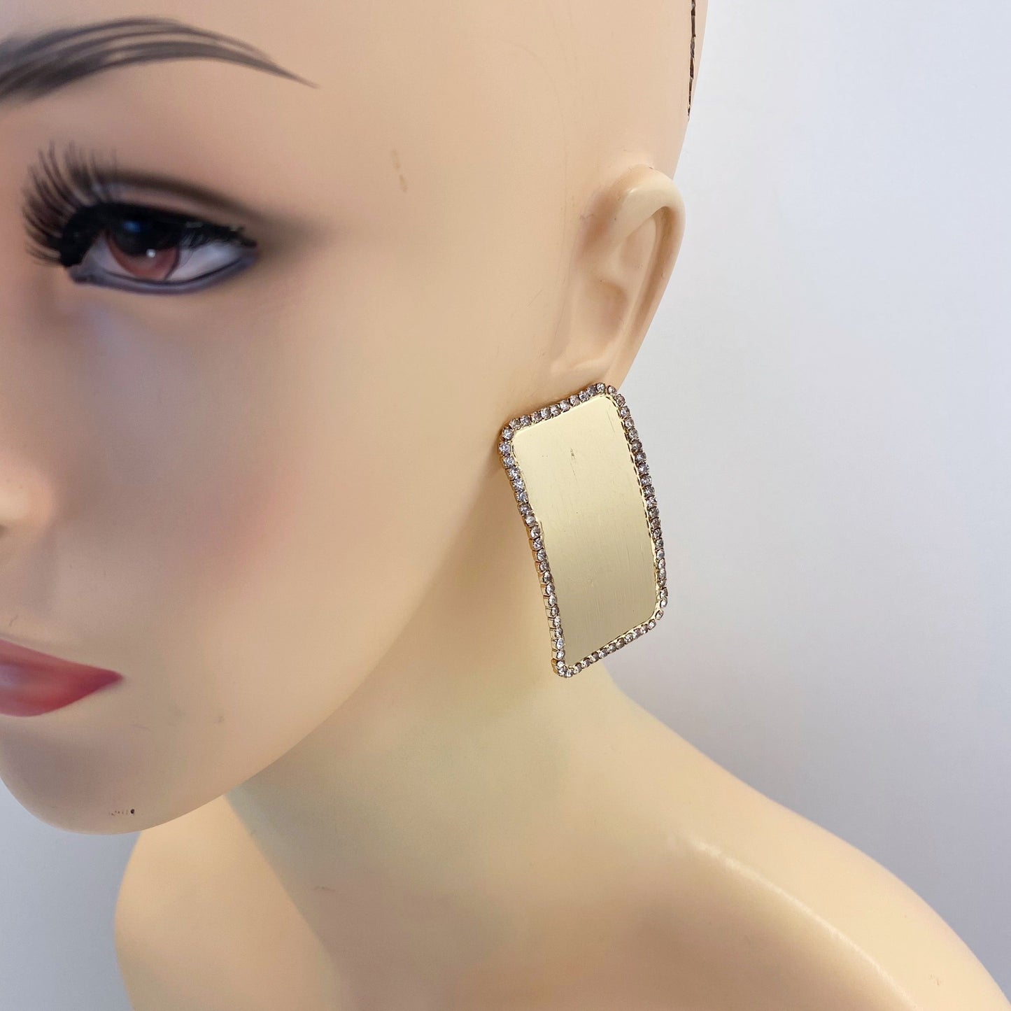 E1690 KE4096 Drop Post Earrings