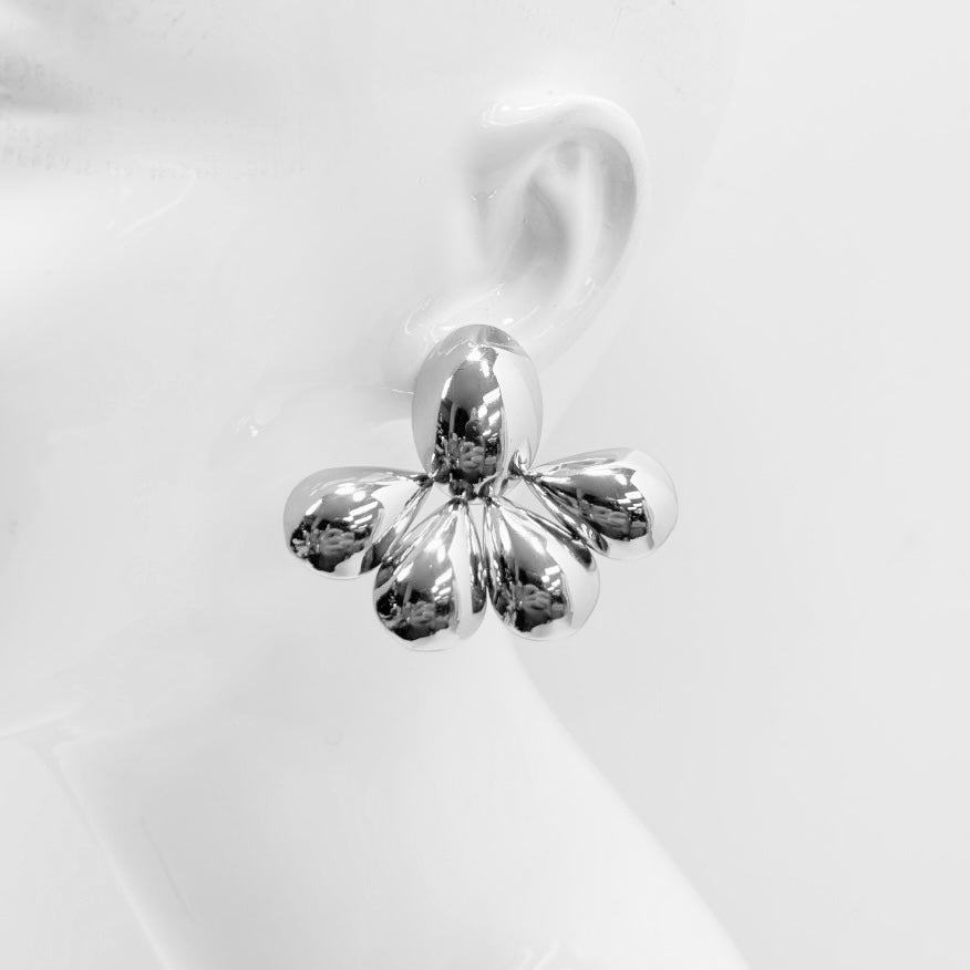 Metallic Flower Stud Earrings | E0196