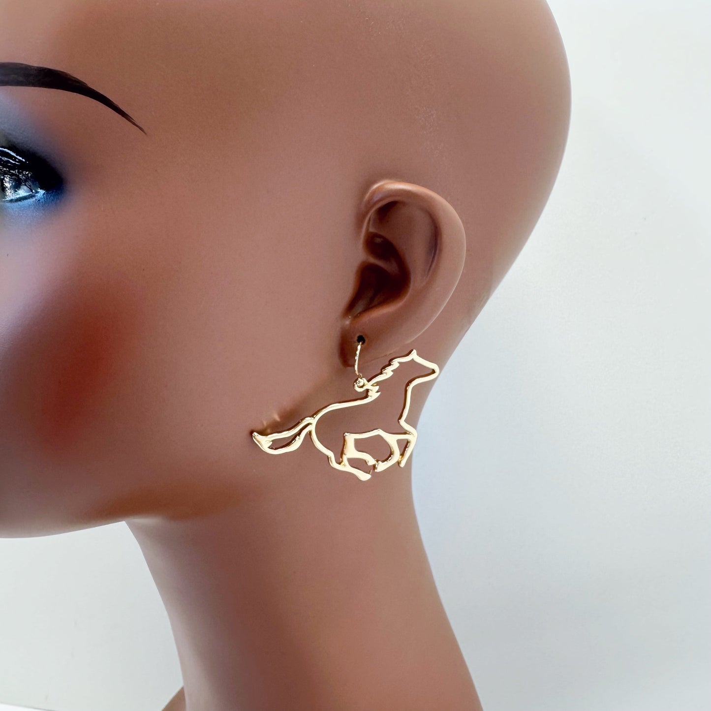 E0941 AE5028 Thin Metal Fruit Pineapple Shape Drop Dangle Hook Earrings