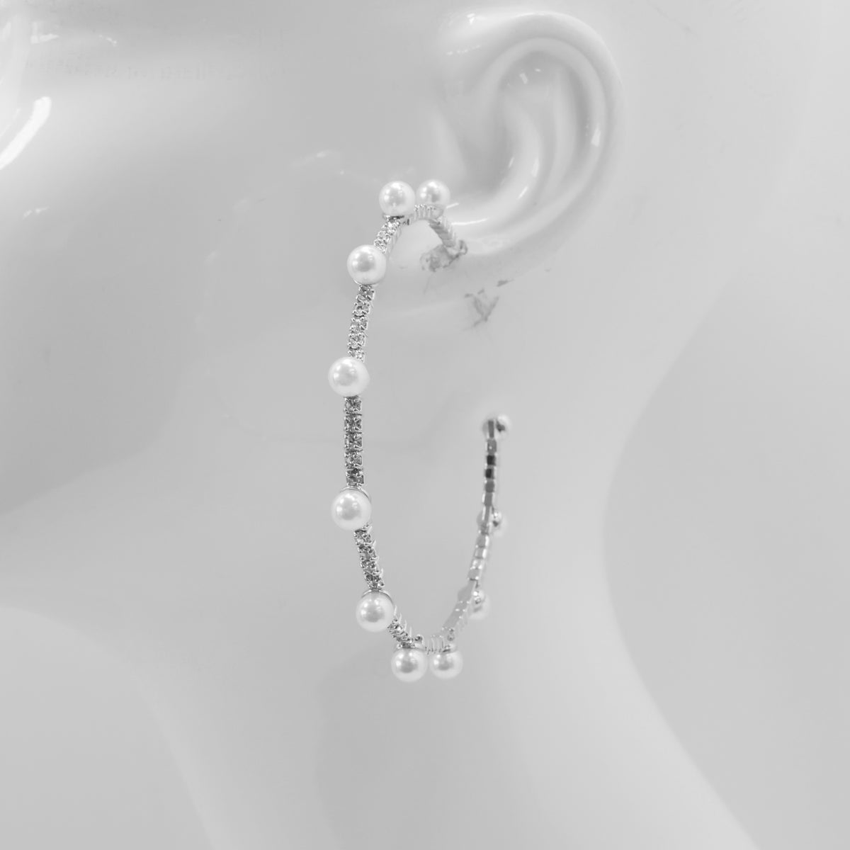 Sparkling Pearl Hoop Earrings | E0256