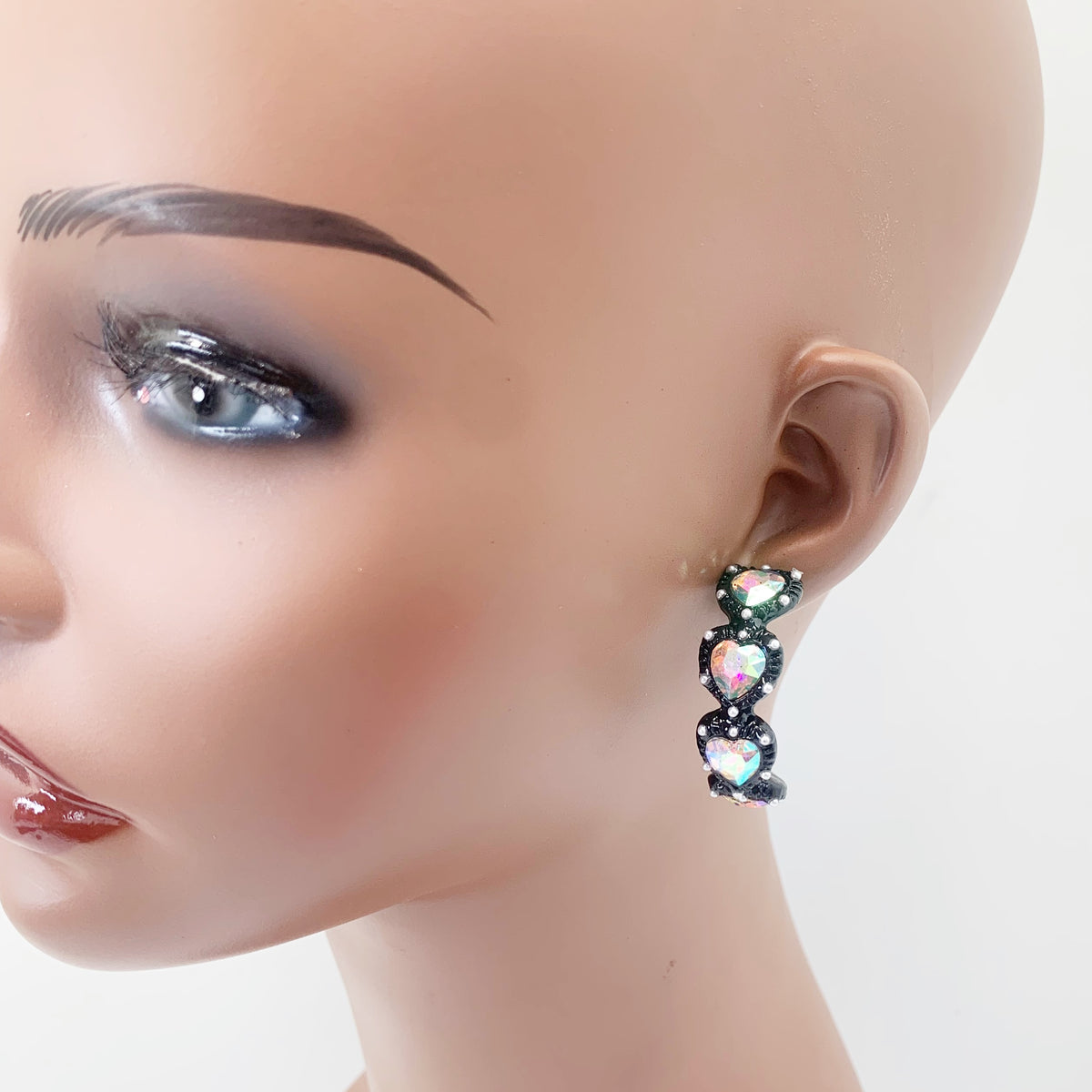 Glam Crystal Heart Earrings | E0330