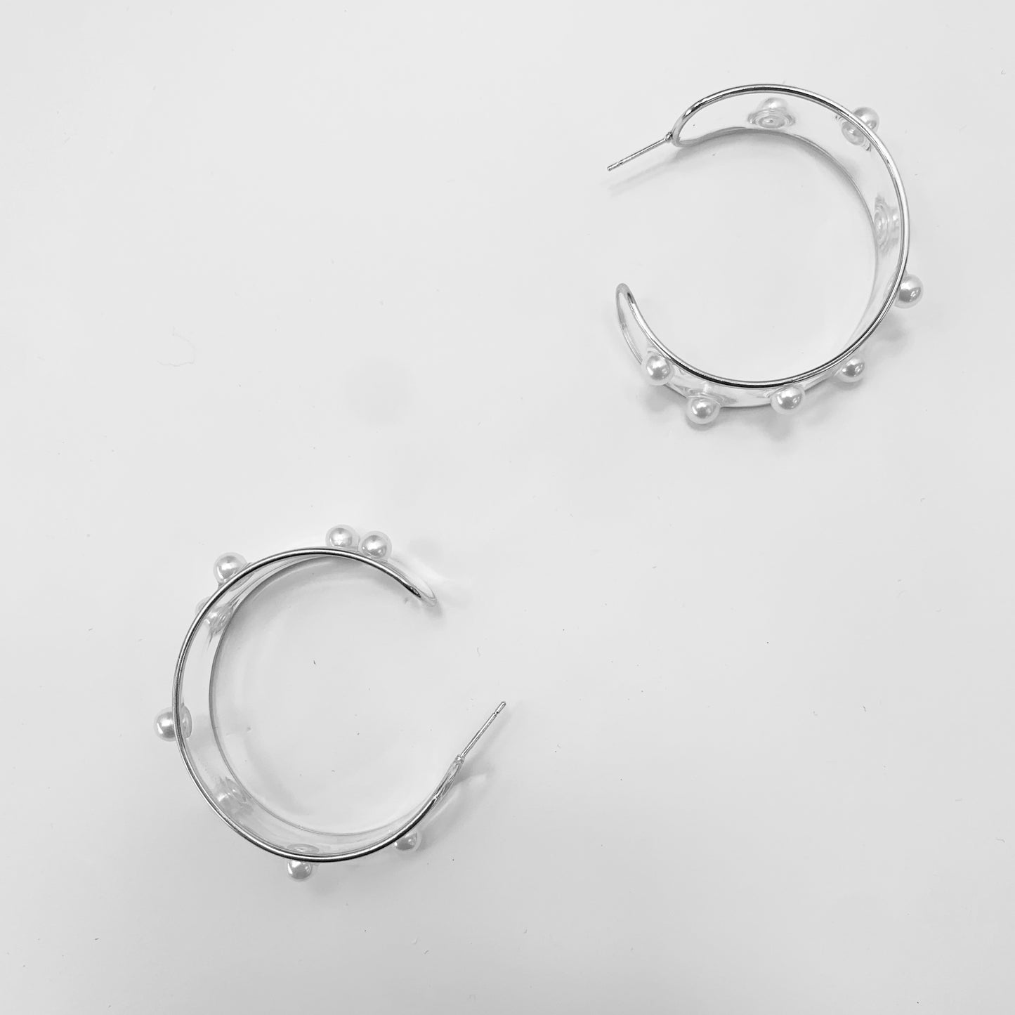 Delicate Pearl Hoop Earrings | E0335