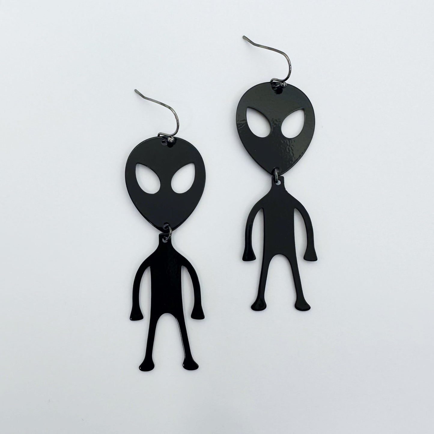 E1441 28225 Halloween dangle Earrings