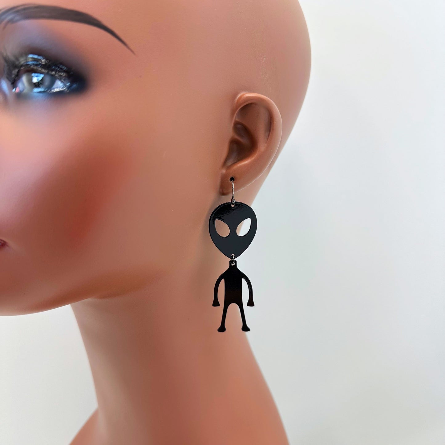 E1441 28225 Halloween dangle Earrings