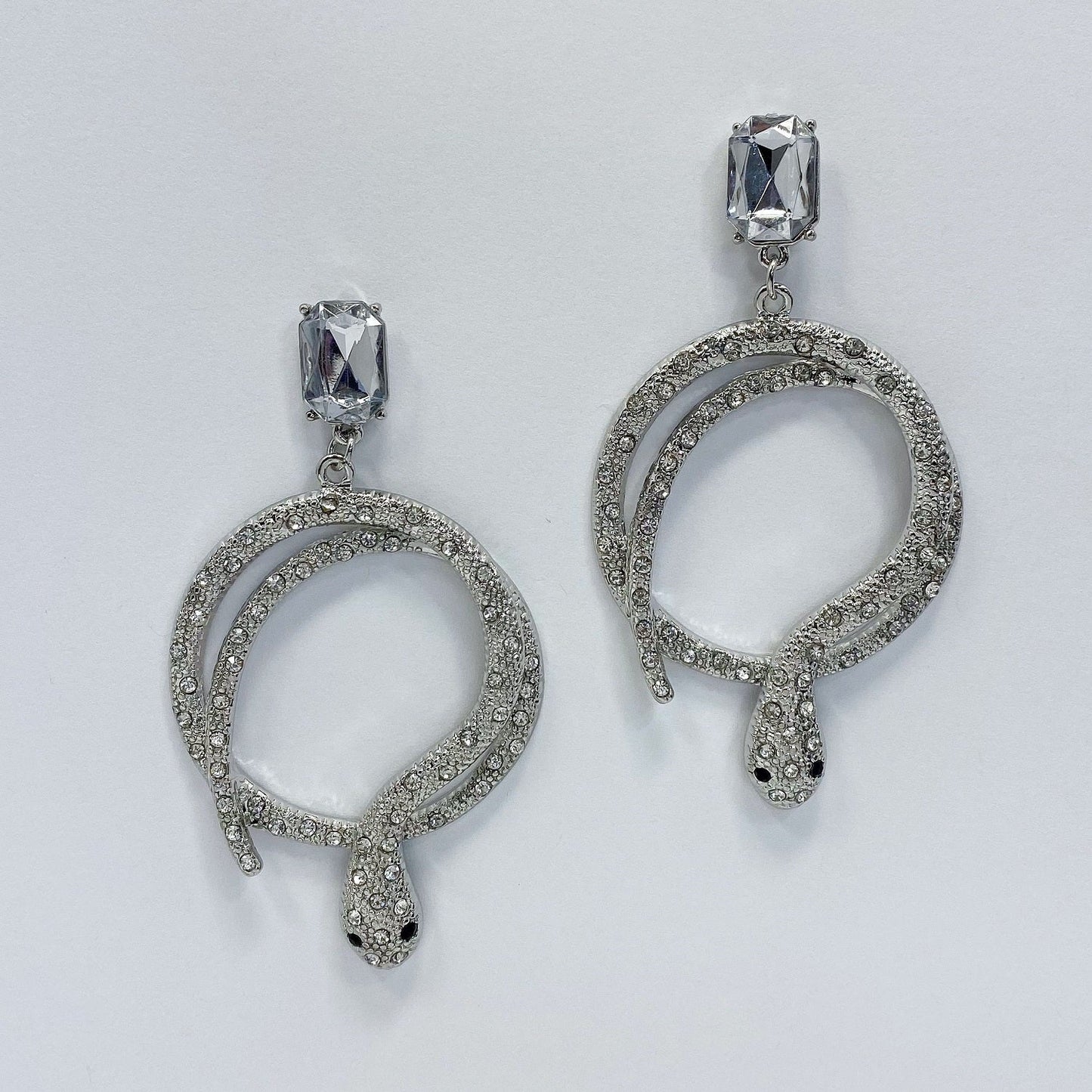 E1686 KE7113 Snake Dangle Earrings