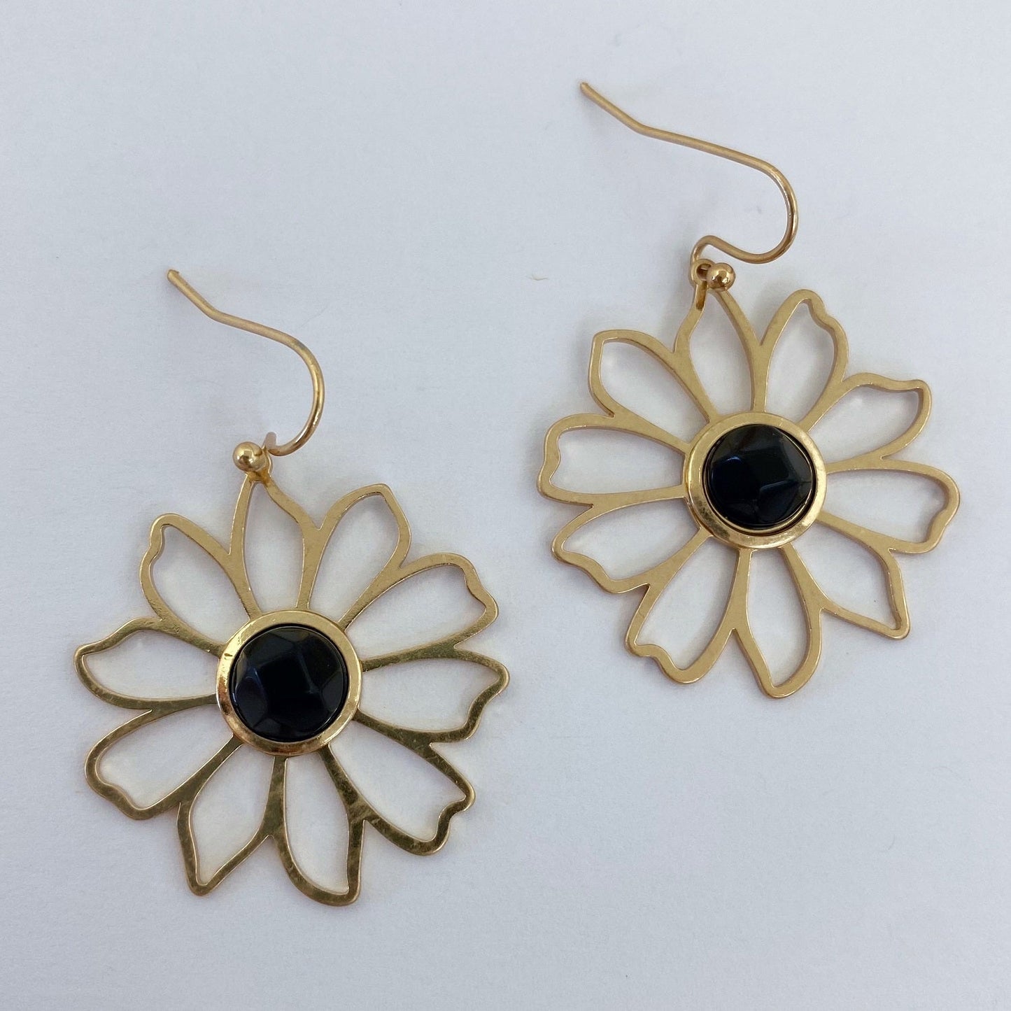 E1112 QE2346 Sunflower Design Drop Dangle Hook Earrings