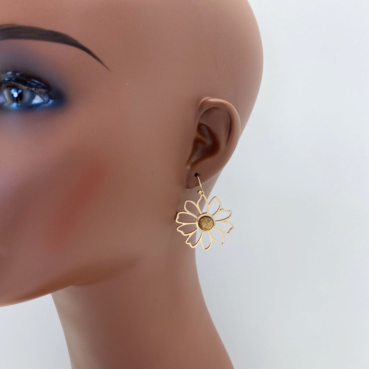 E1112 QE2346 Sunflower Design Drop Dangle Hook Earrings