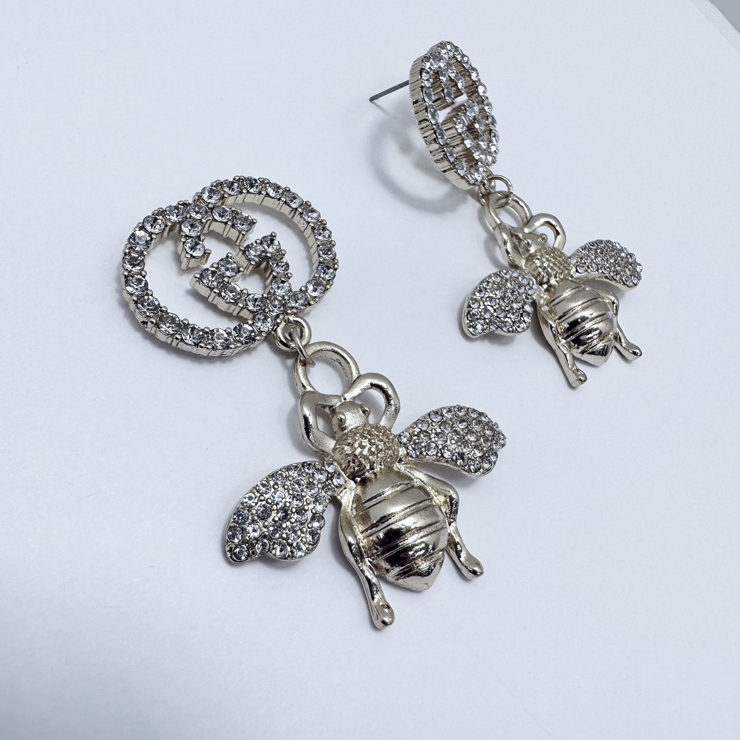 E0777 ME1657 Bee Design Drop Dangle Earrings