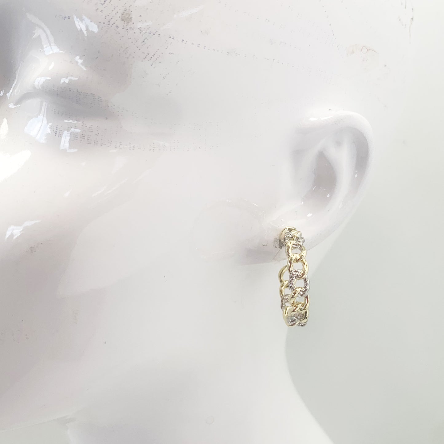 Twisted Textured Hoop Earrings | E0470