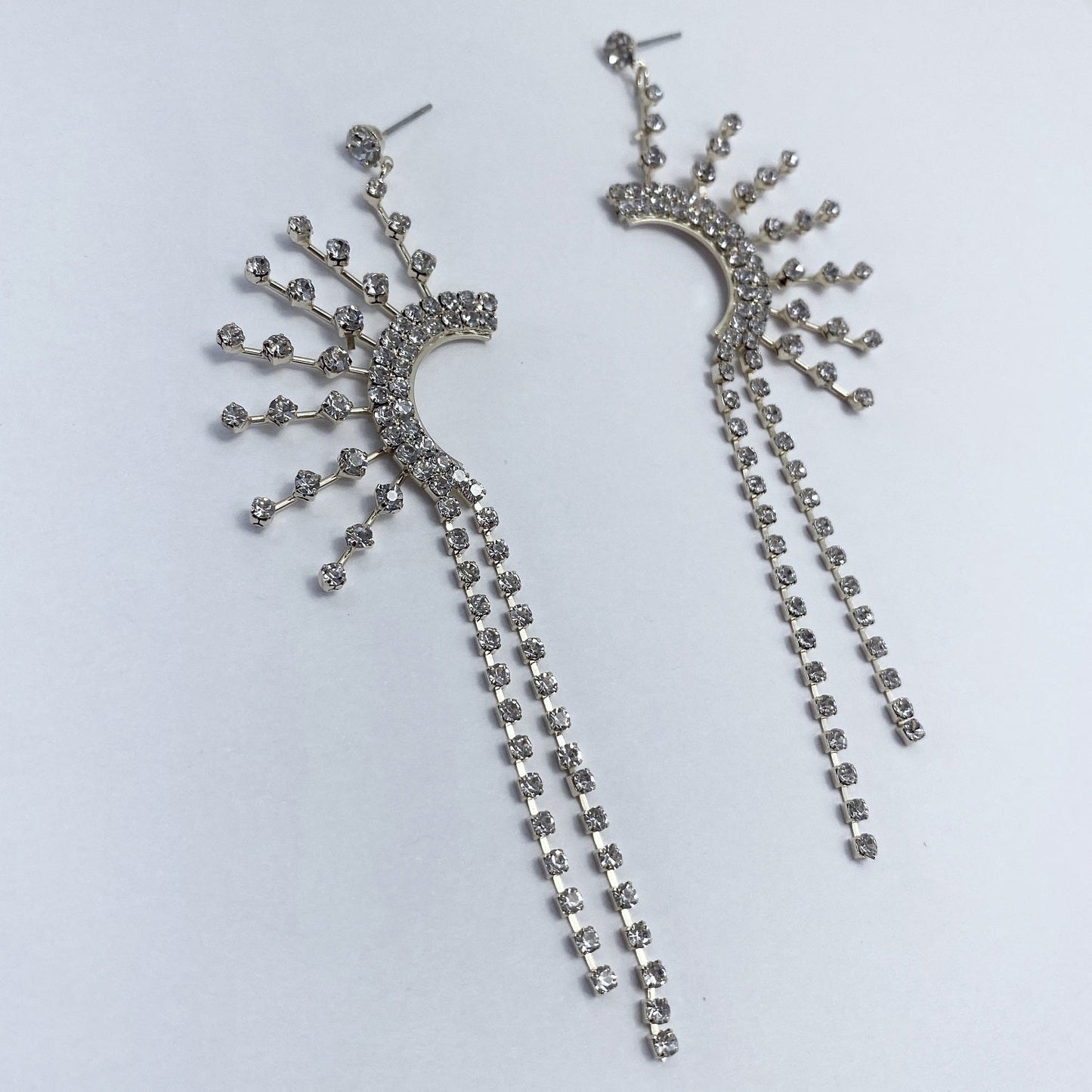 E1398 26650 Drop Dangle Post Earrings