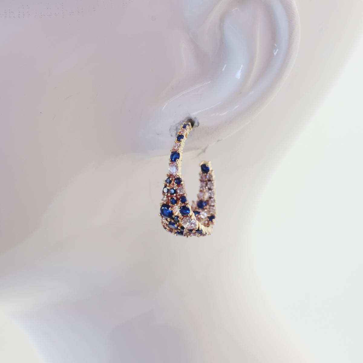 Curved Crystal Hoop Earrings | E0543